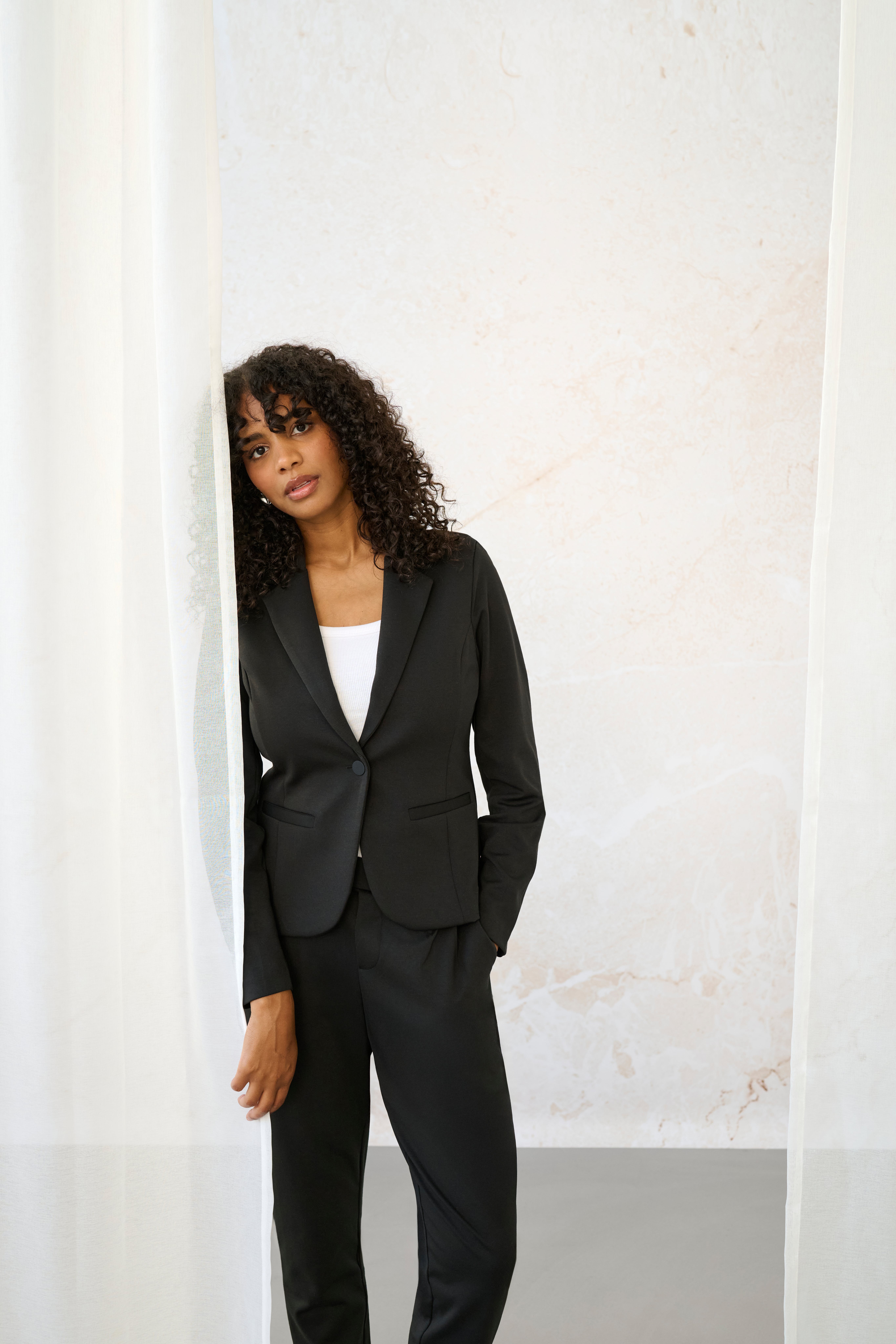 KAjenny Blazer LOCATION NONE 10508488-100121