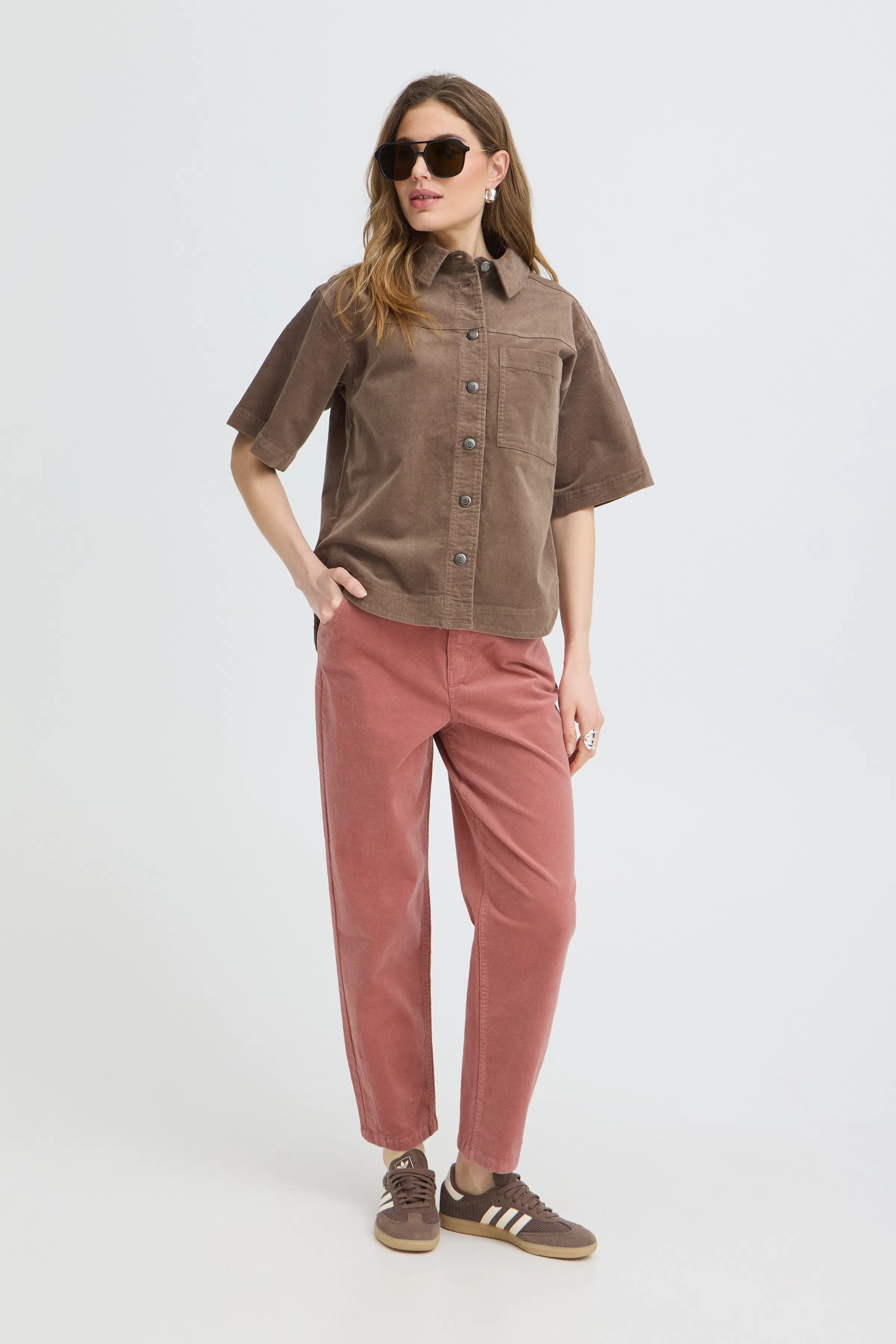 PZSALLY Hose LOOKBOOK FRONT 50210883-171518