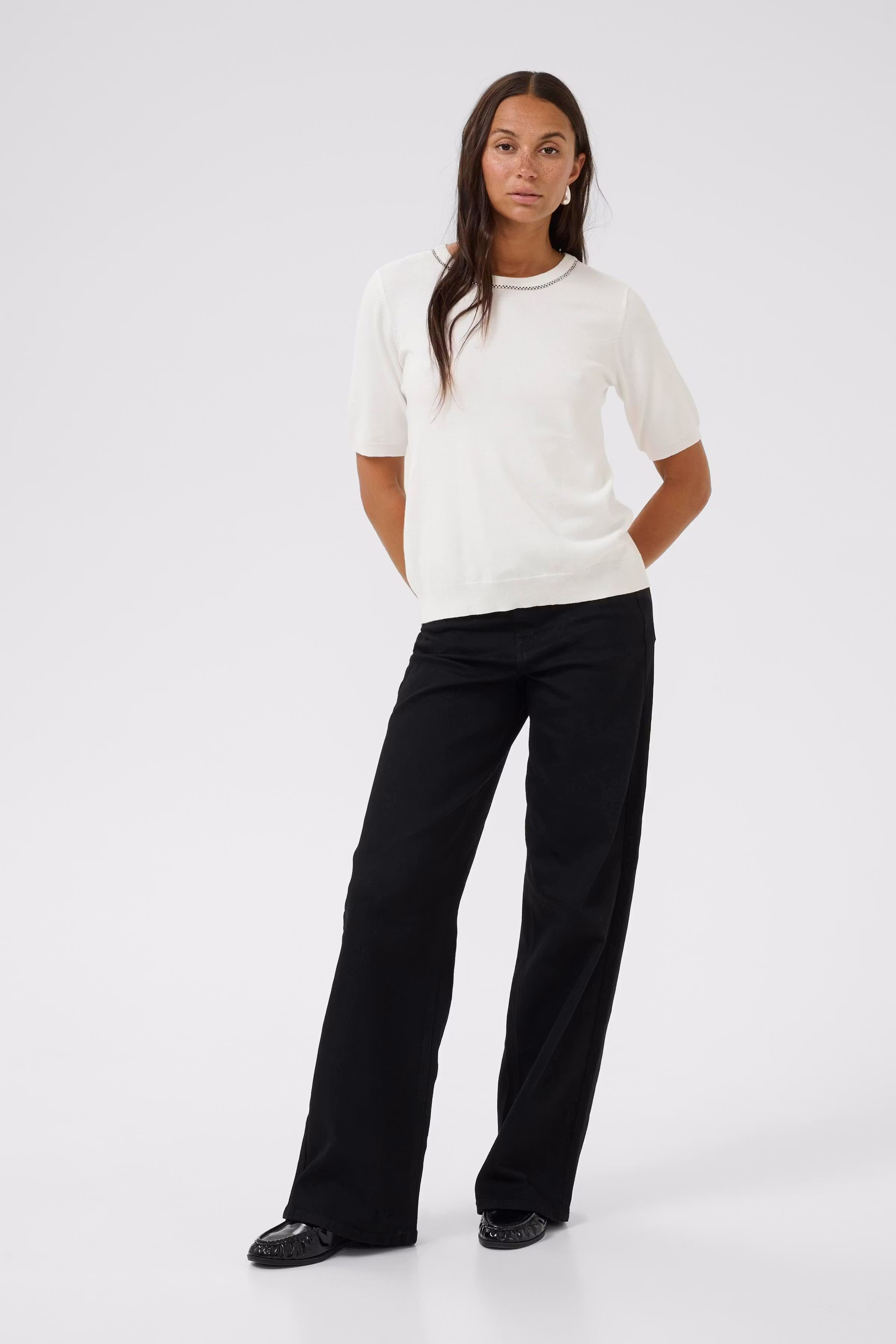 KAcarly Pullover LOOKBOOK FRONT 10510929-110602