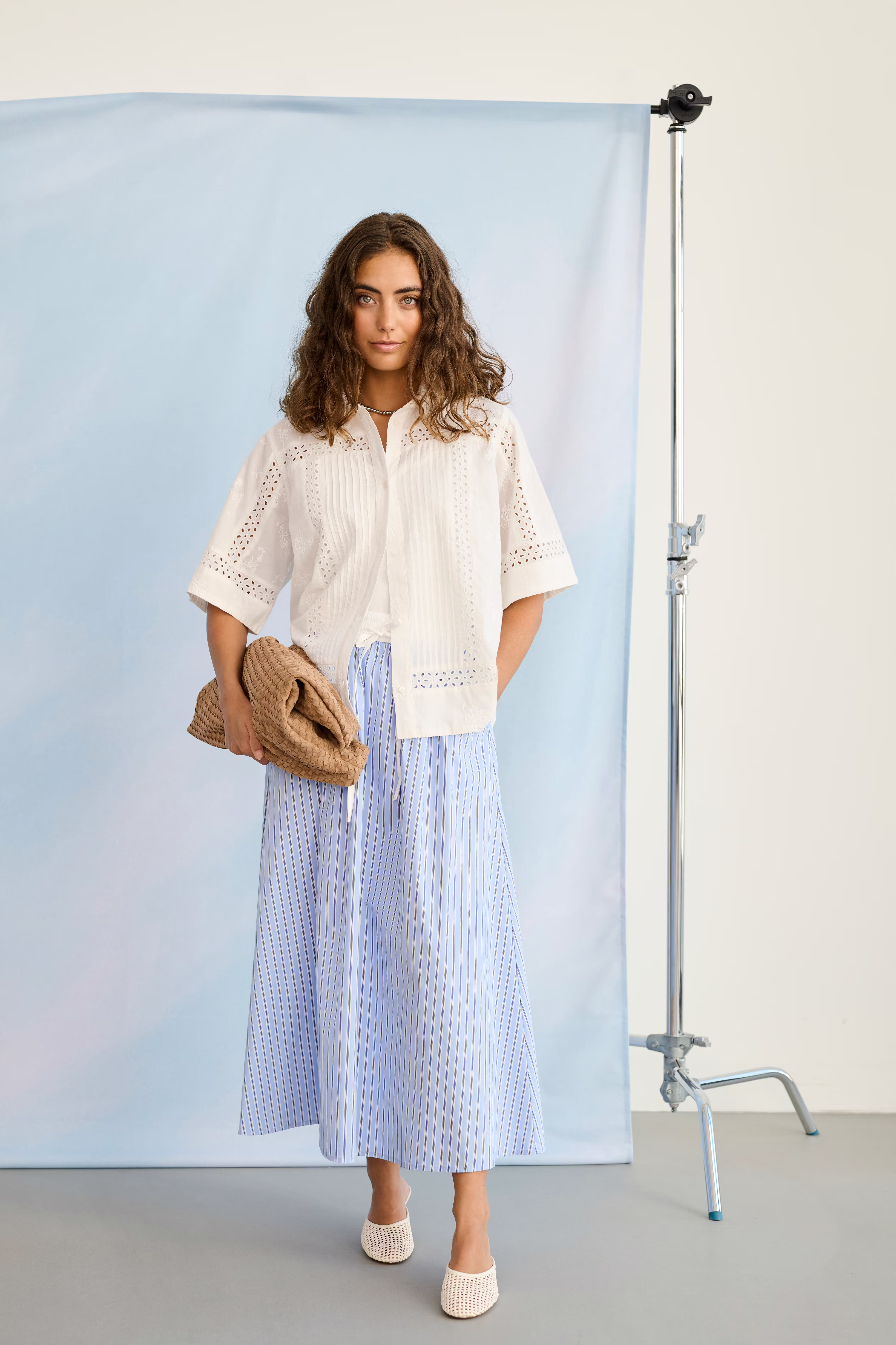 CUart Skirt LOCATION NONE 50112954-109133