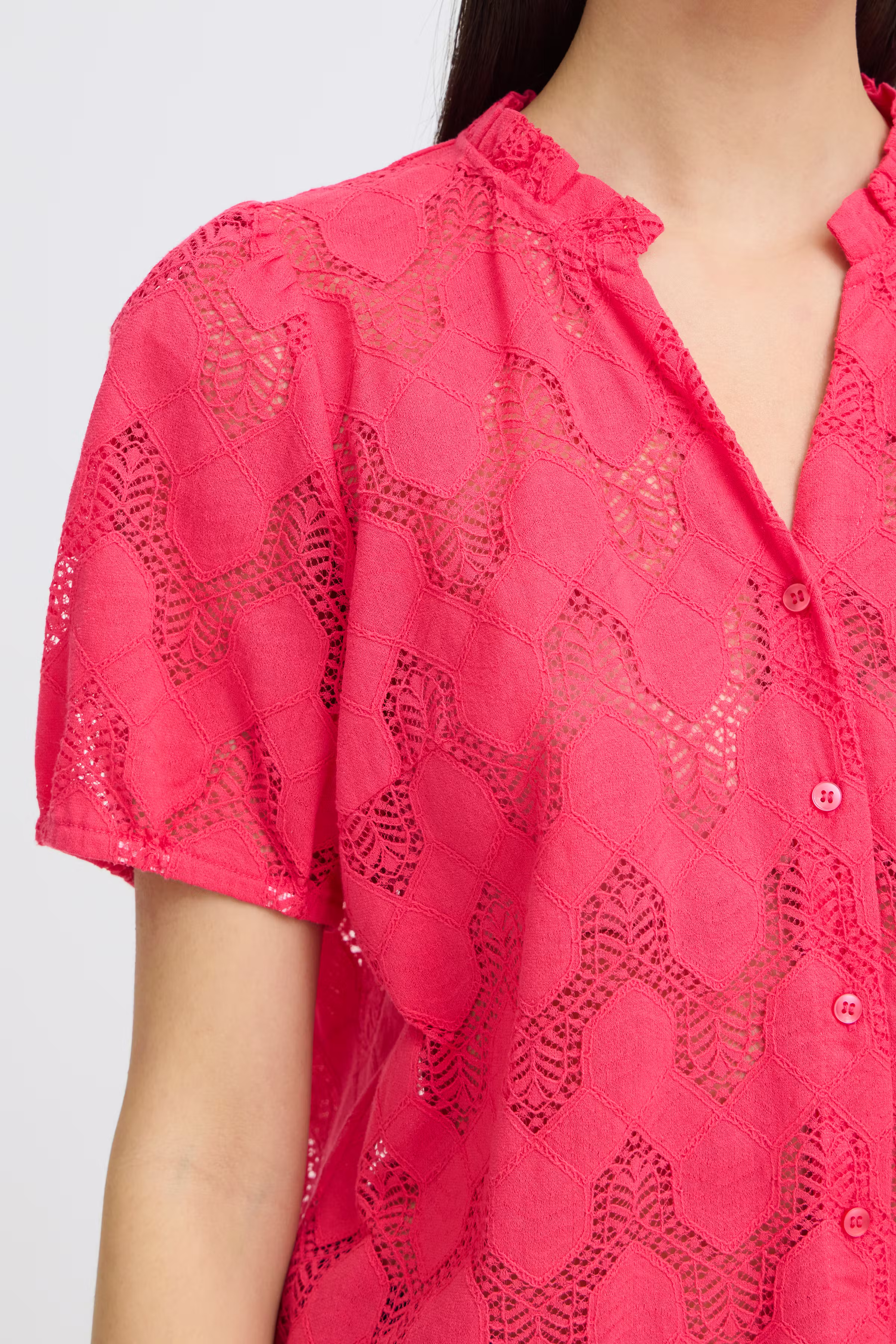 IHJUNELA Skjorte LOOKBOOK DETAIL 20125654-171842