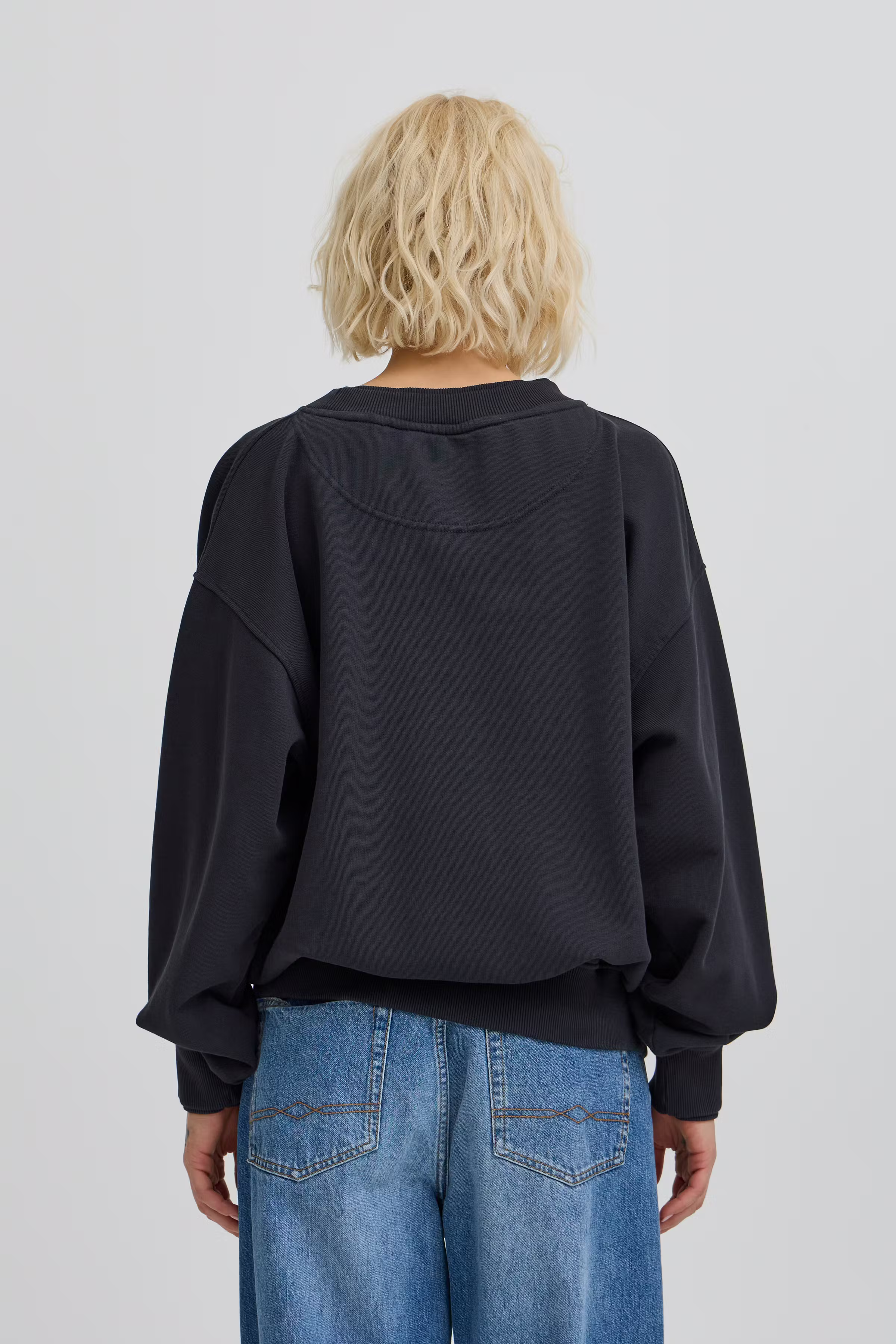 BASIMONA Sweatshirt LOOKBOOK BACK 50405055-193911