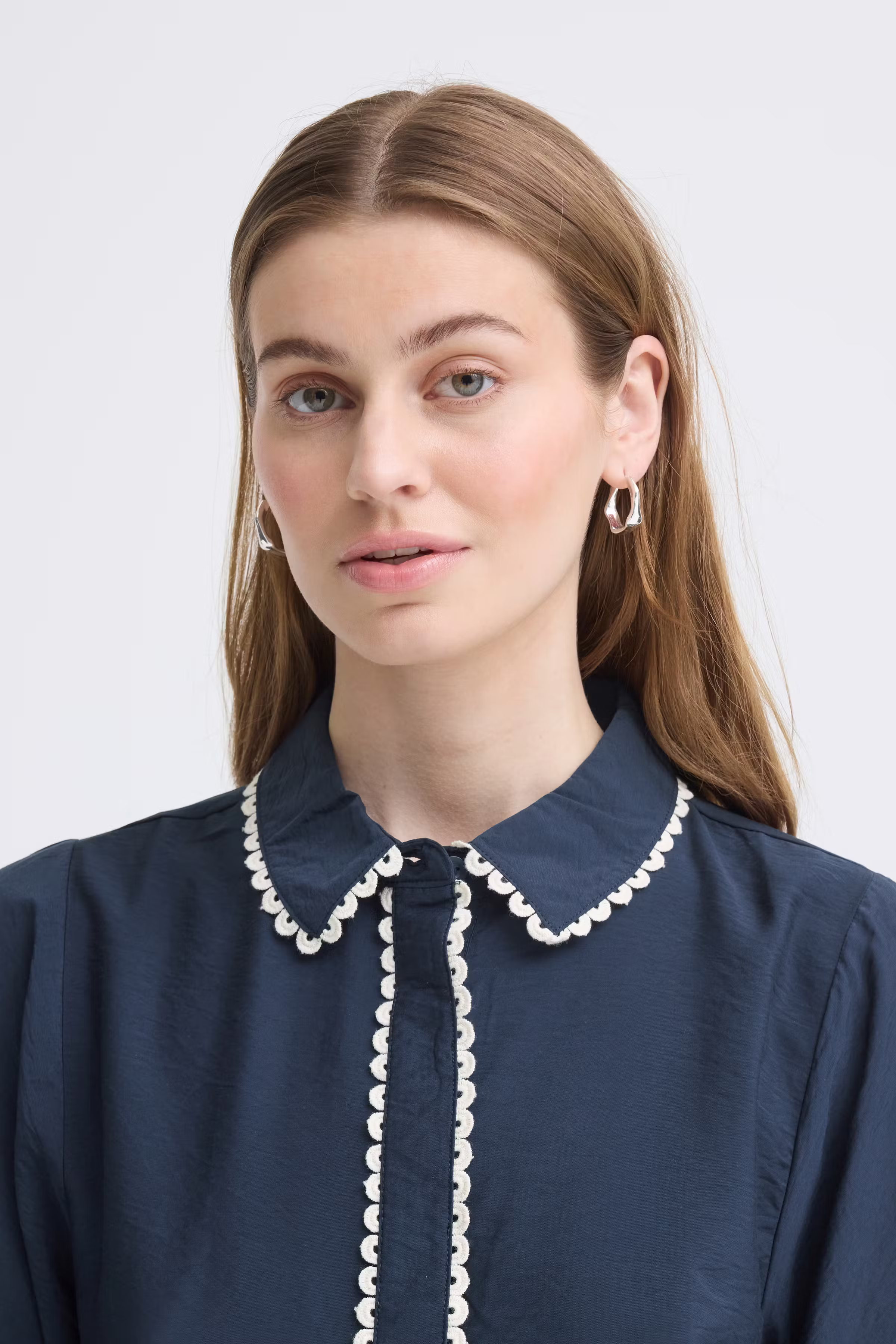 IHLENI Skjorte LOOKBOOK DETAIL 20125361-194010