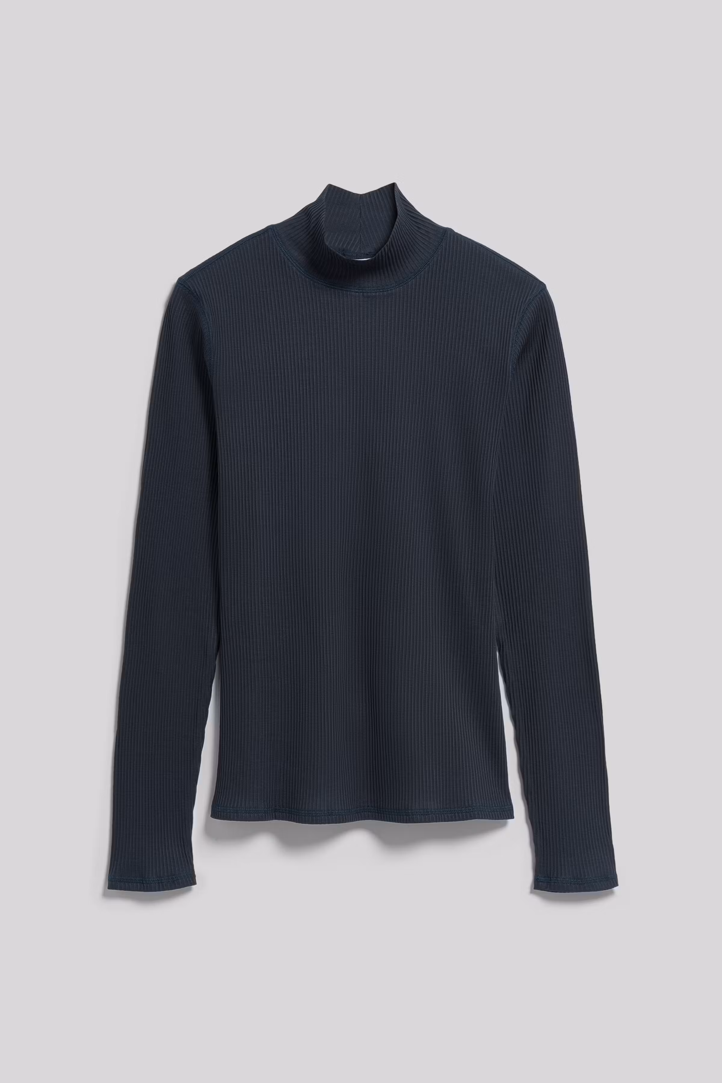 IOFemke Top PACK FRONT 30600086-BL862