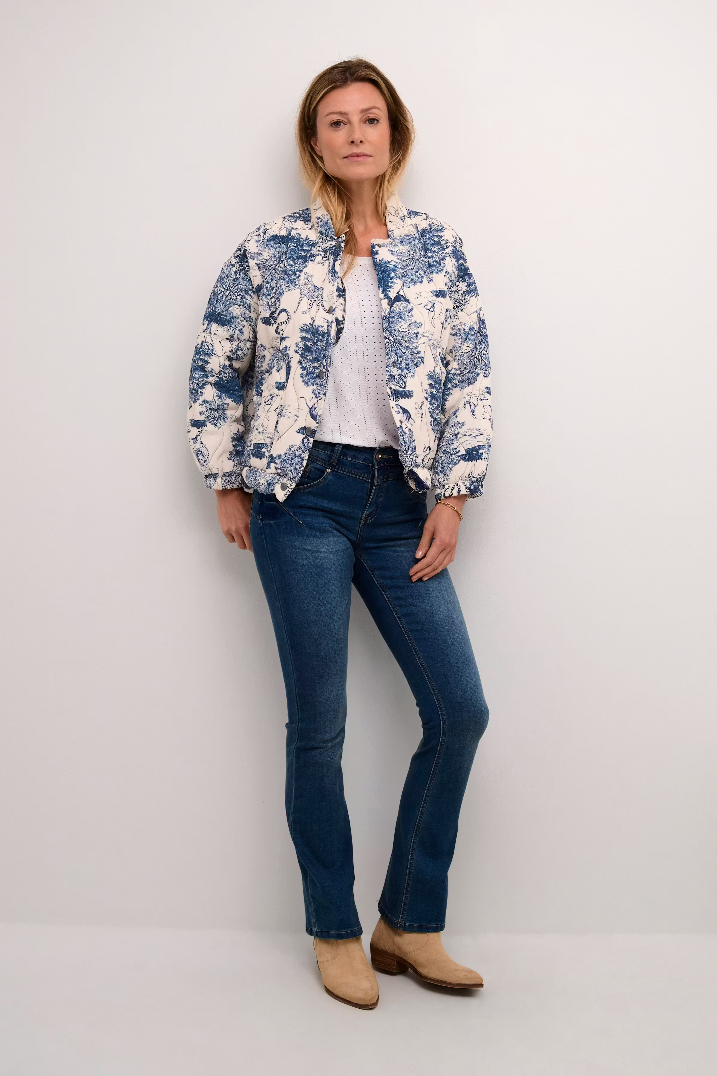 CRMaisey Casual Jacke LOOKBOOK FRONT 10613139-106789