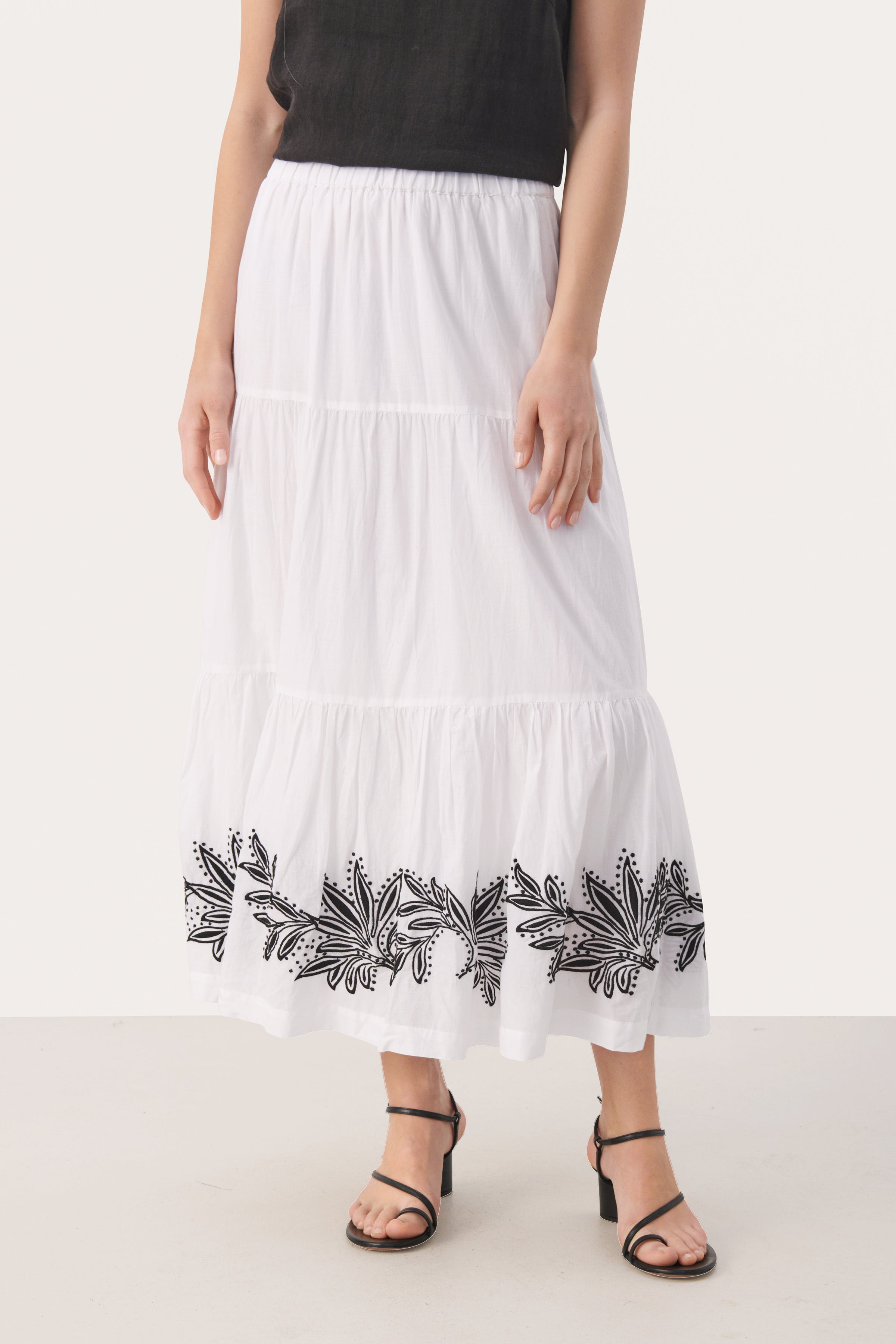 GyrithePW Skjørt LOOKBOOK FRONT 30308827-303025