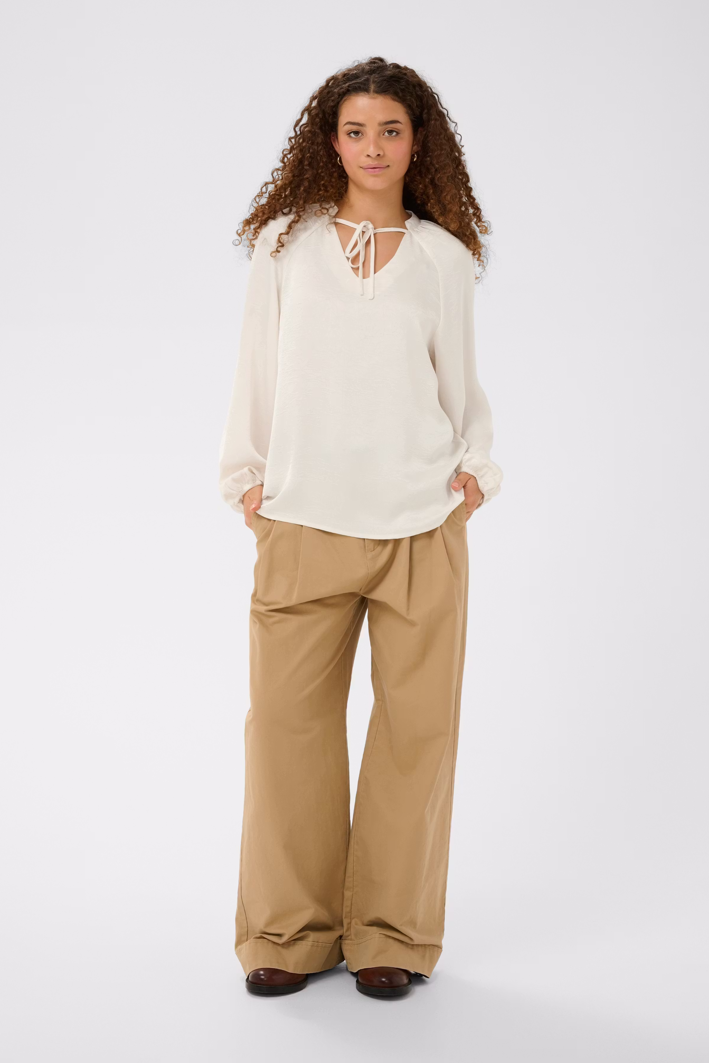 PakwaSZ Bluse LOOKBOOK FRONT 30514961-110605