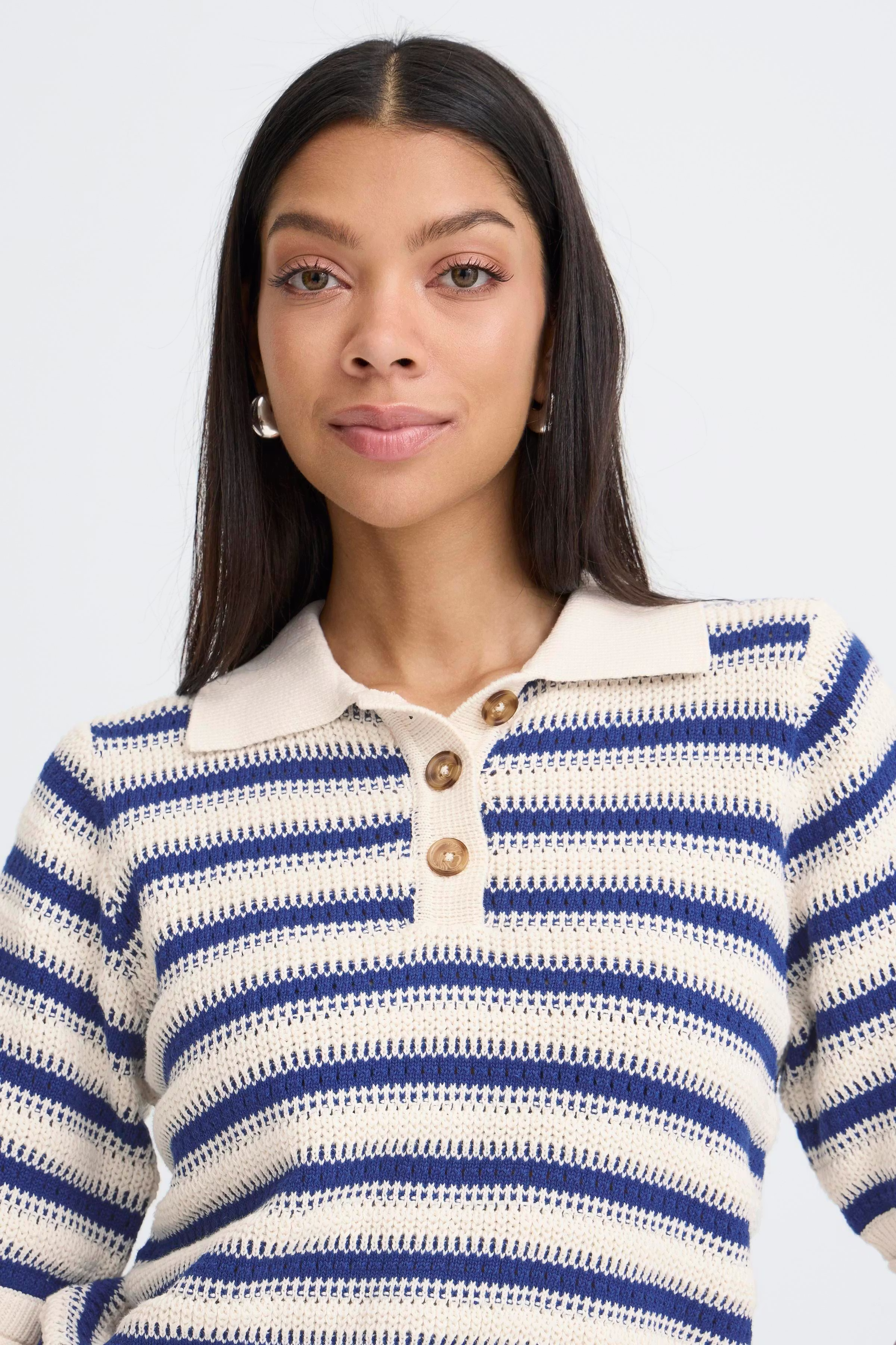 BYMIKALA Pullover LOOKBOOK DETAIL 20818398-900003655