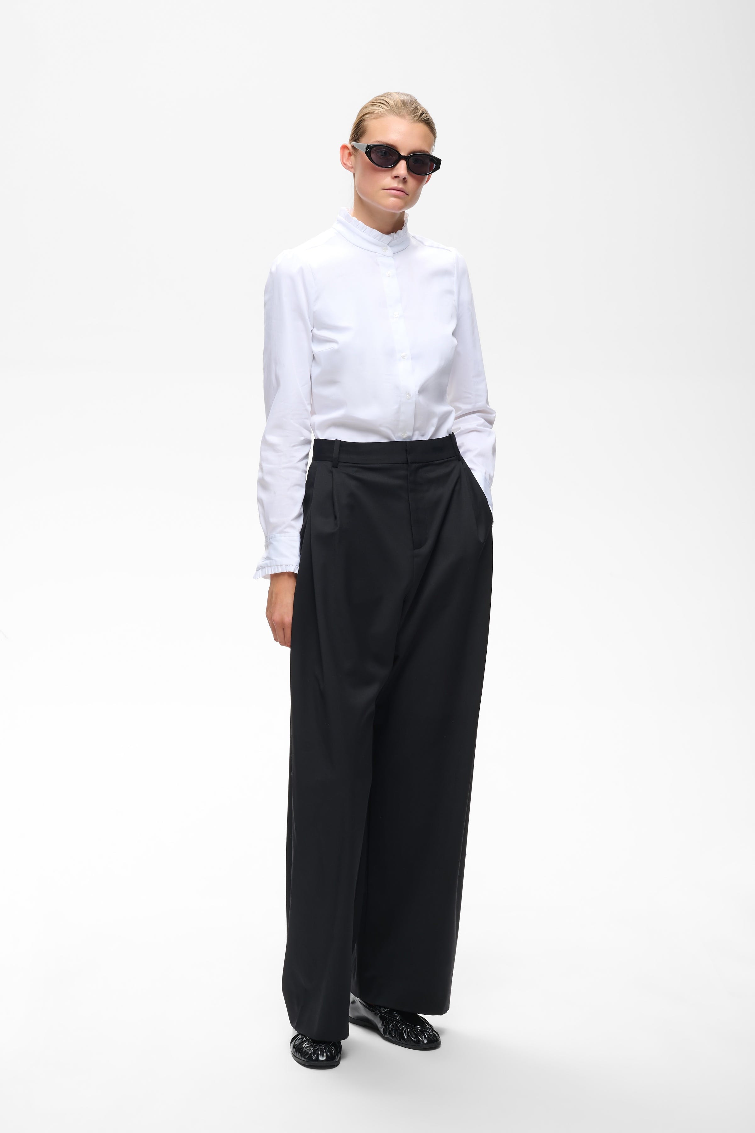 CallyIW LOOKBOOK FRONT 30111128-300001