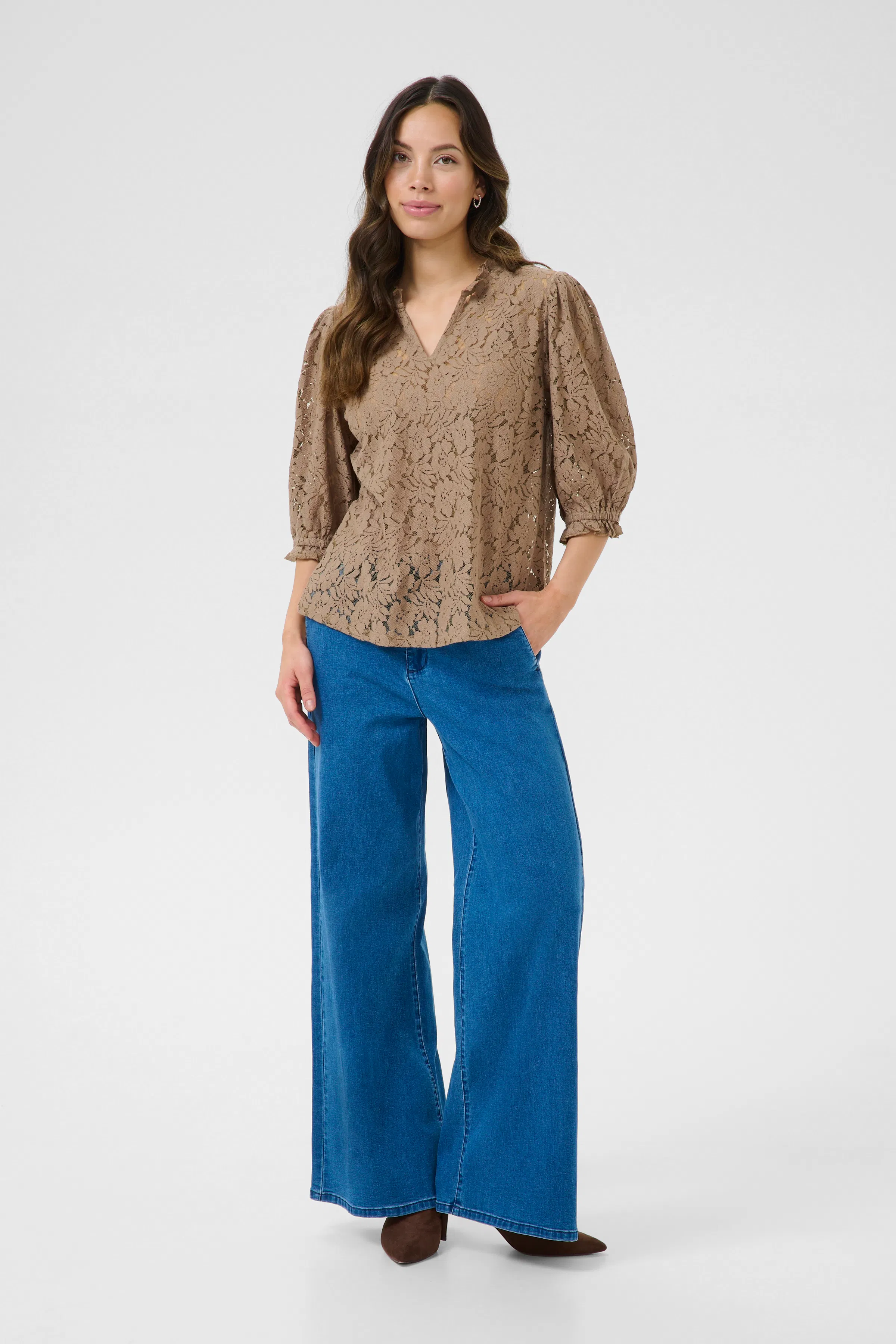 CRKaspis Blouse LOOKBOOK FRONT 10612448-170909