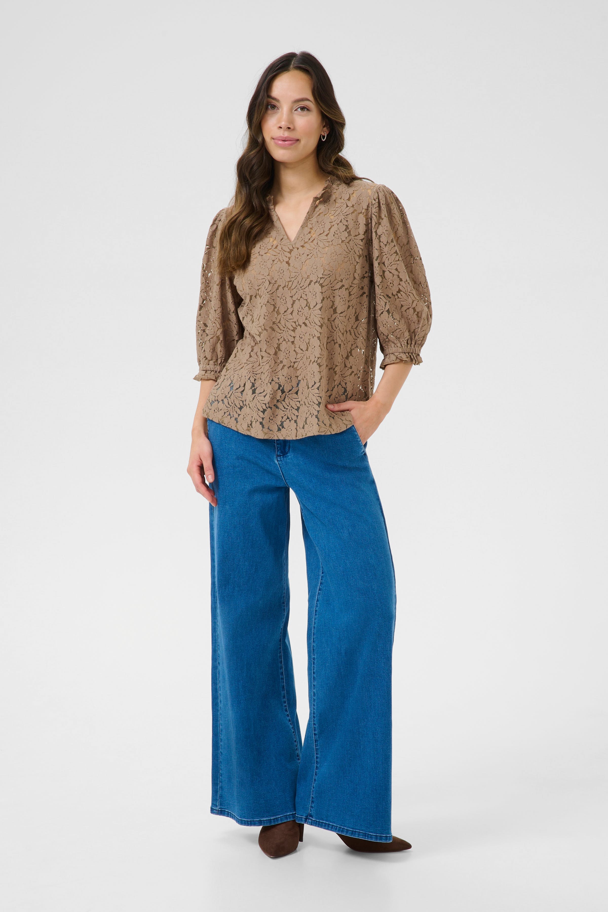 CRKaspis Blouse LOOKBOOK FRONT 10612448-170909