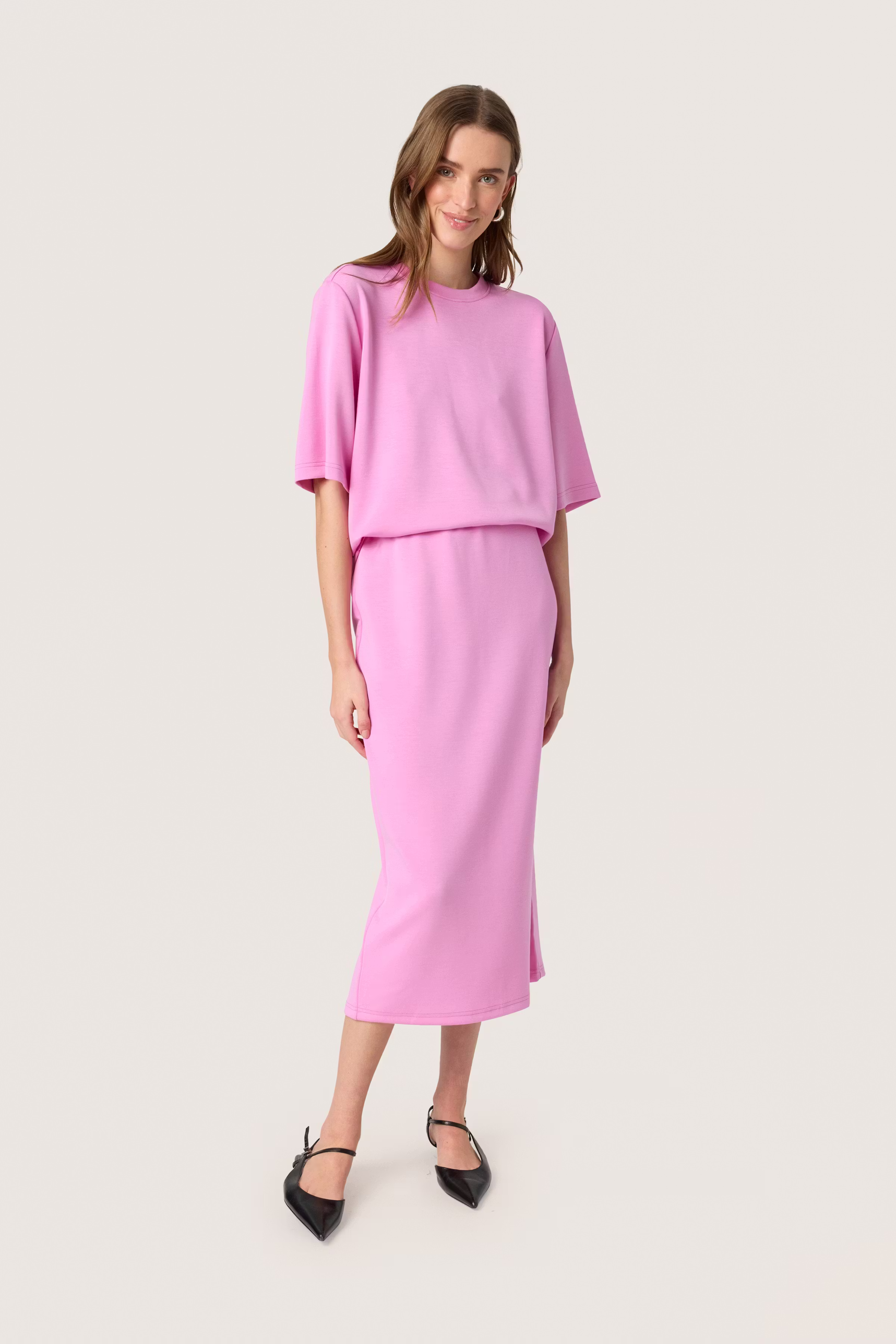 SLEllan Skirt LOOKBOOK FRONT 30408376-163118