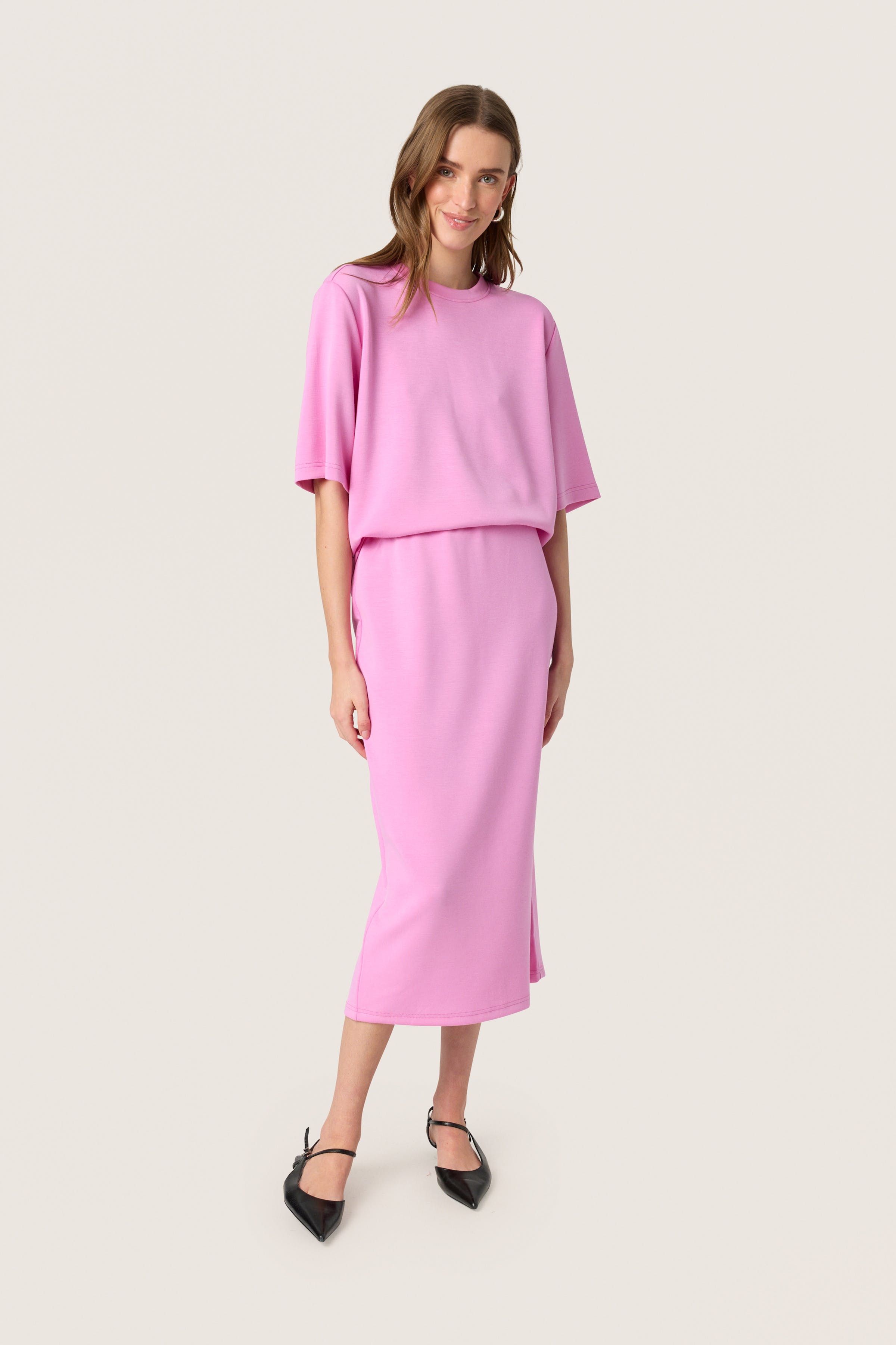 SLEllan Skirt LOOKBOOK FRONT 30408376-163118