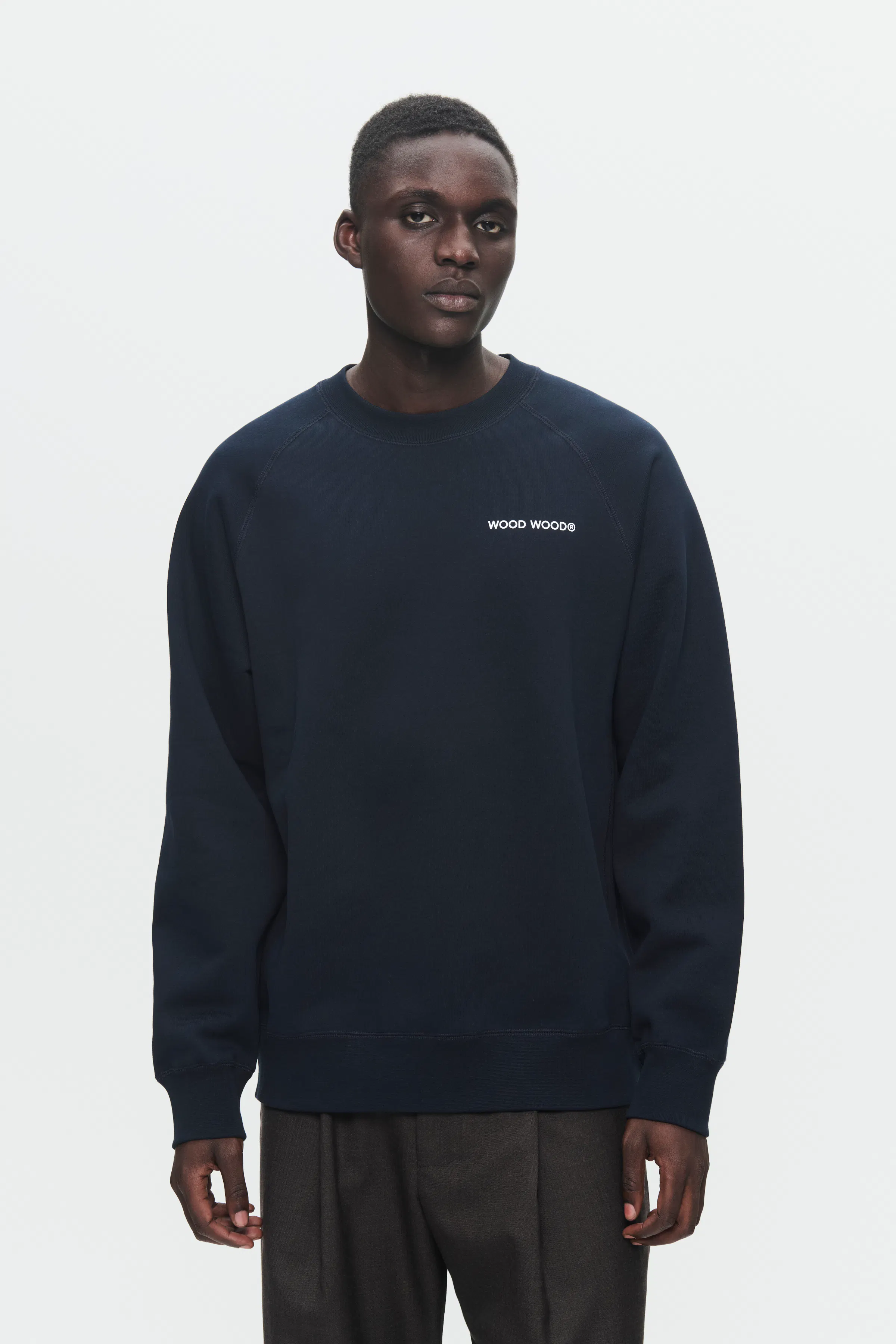 WWHester Sweatshirt LOOKBOOK FRONT 30251466-194009