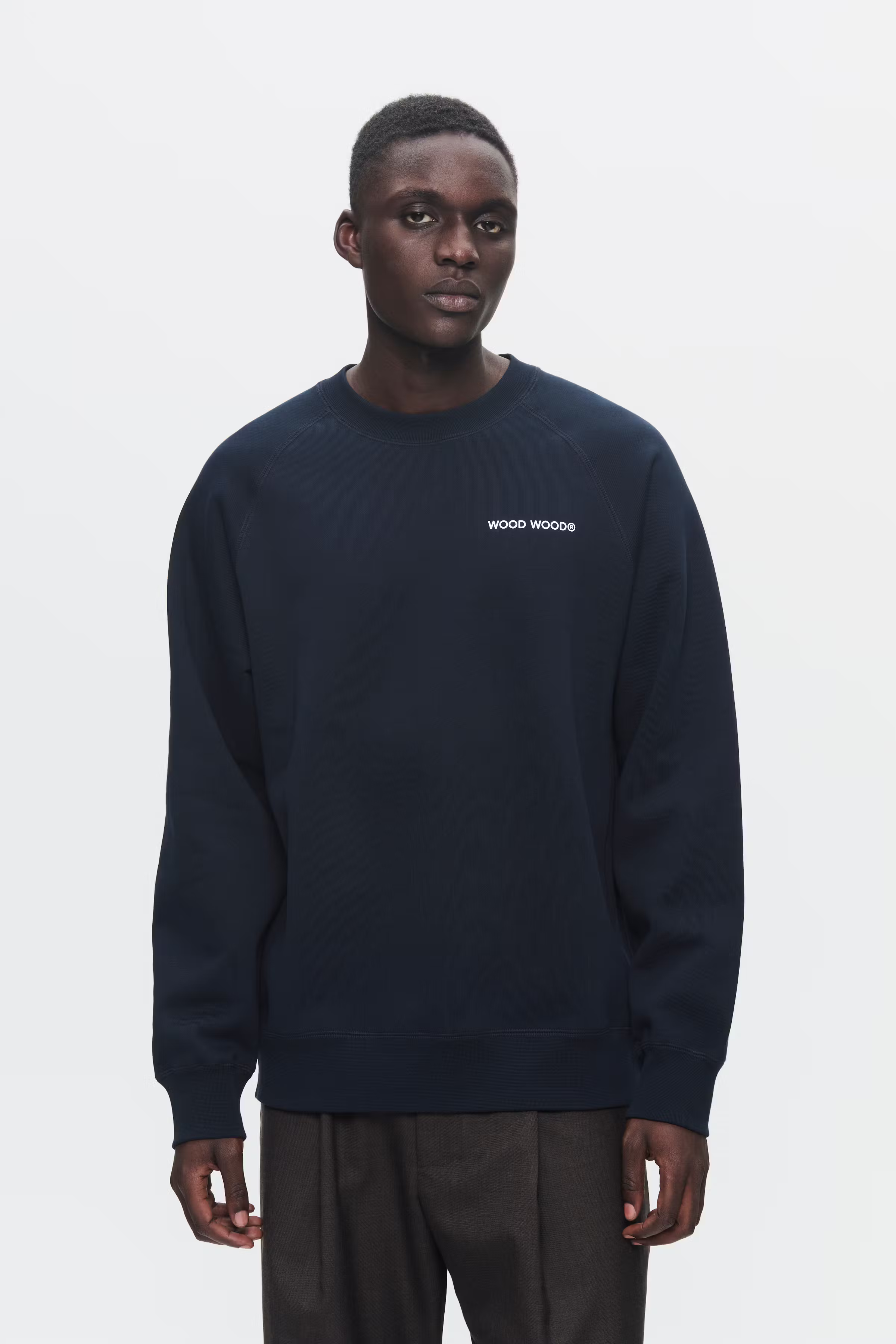 WWHester Sweatshirt LOOKBOOK FRONT 30251466-194009