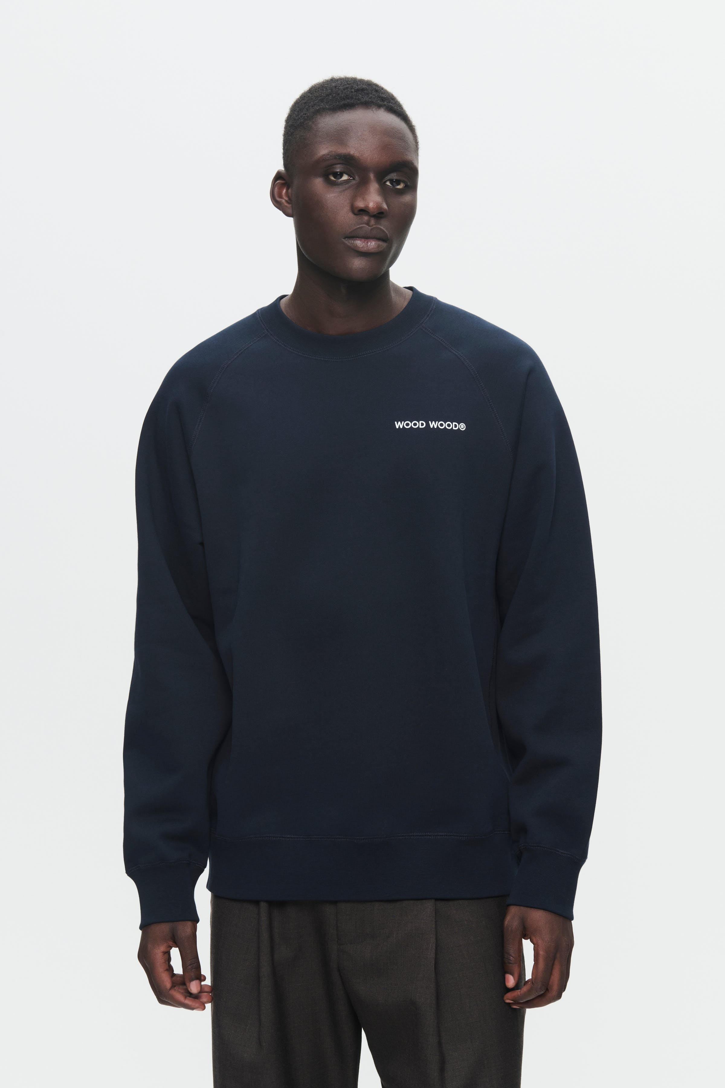 WWHester Sweatshirt LOOKBOOK FRONT 30251466-194009