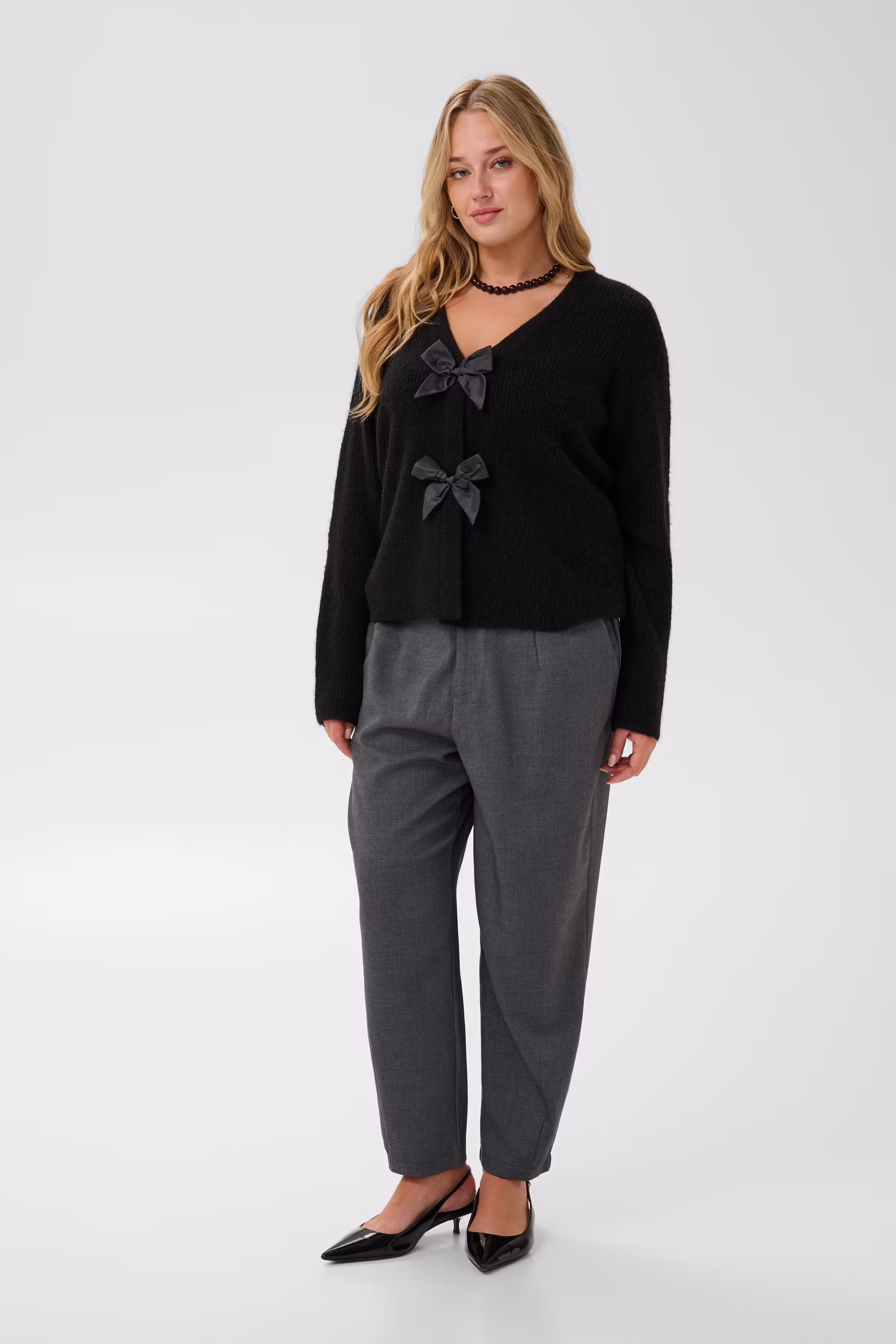 KCmai Cardigan LOOKBOOK FRONT 10584522-100121