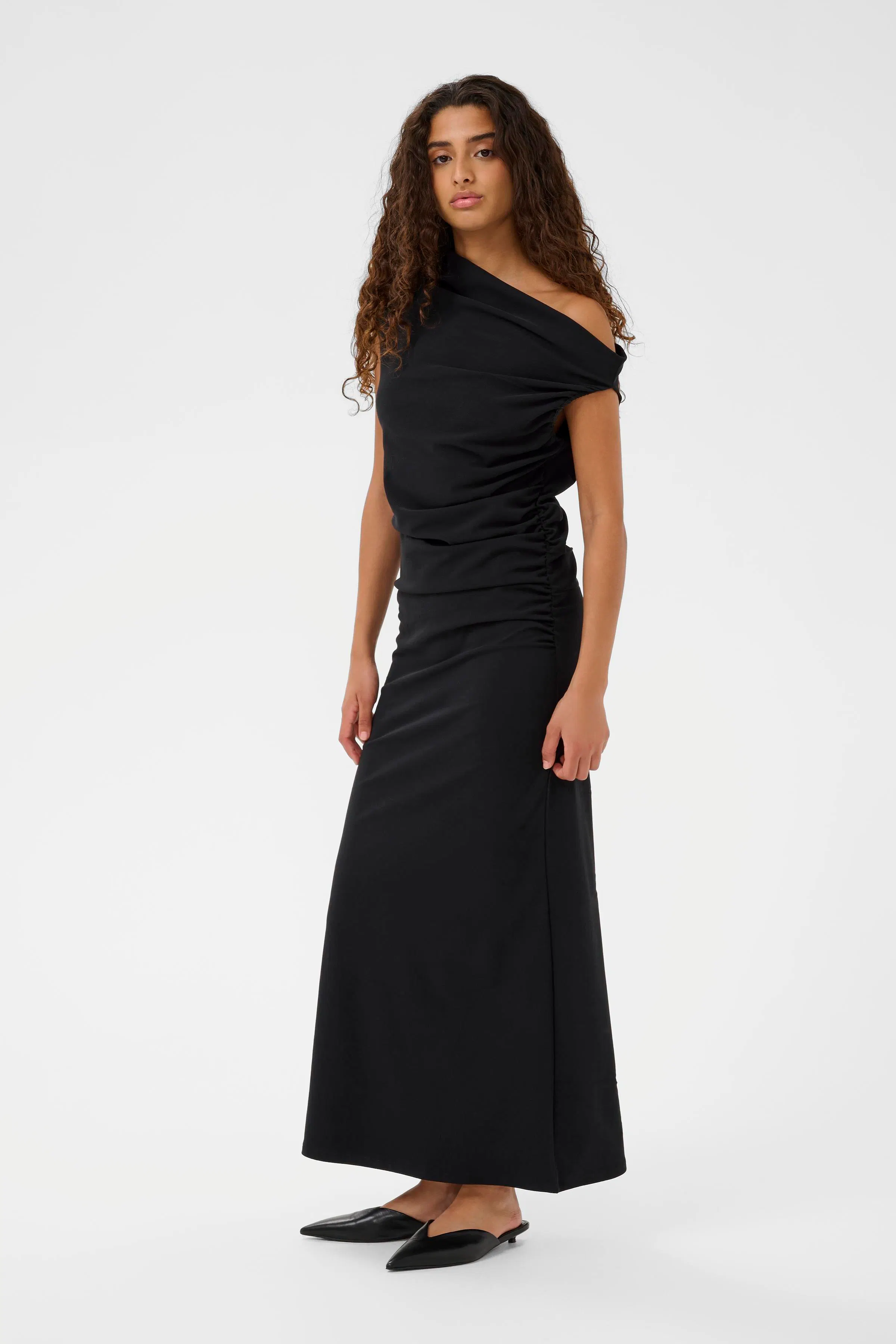 SLEirlys Dress LOOKBOOK FRONT 30408855-194008