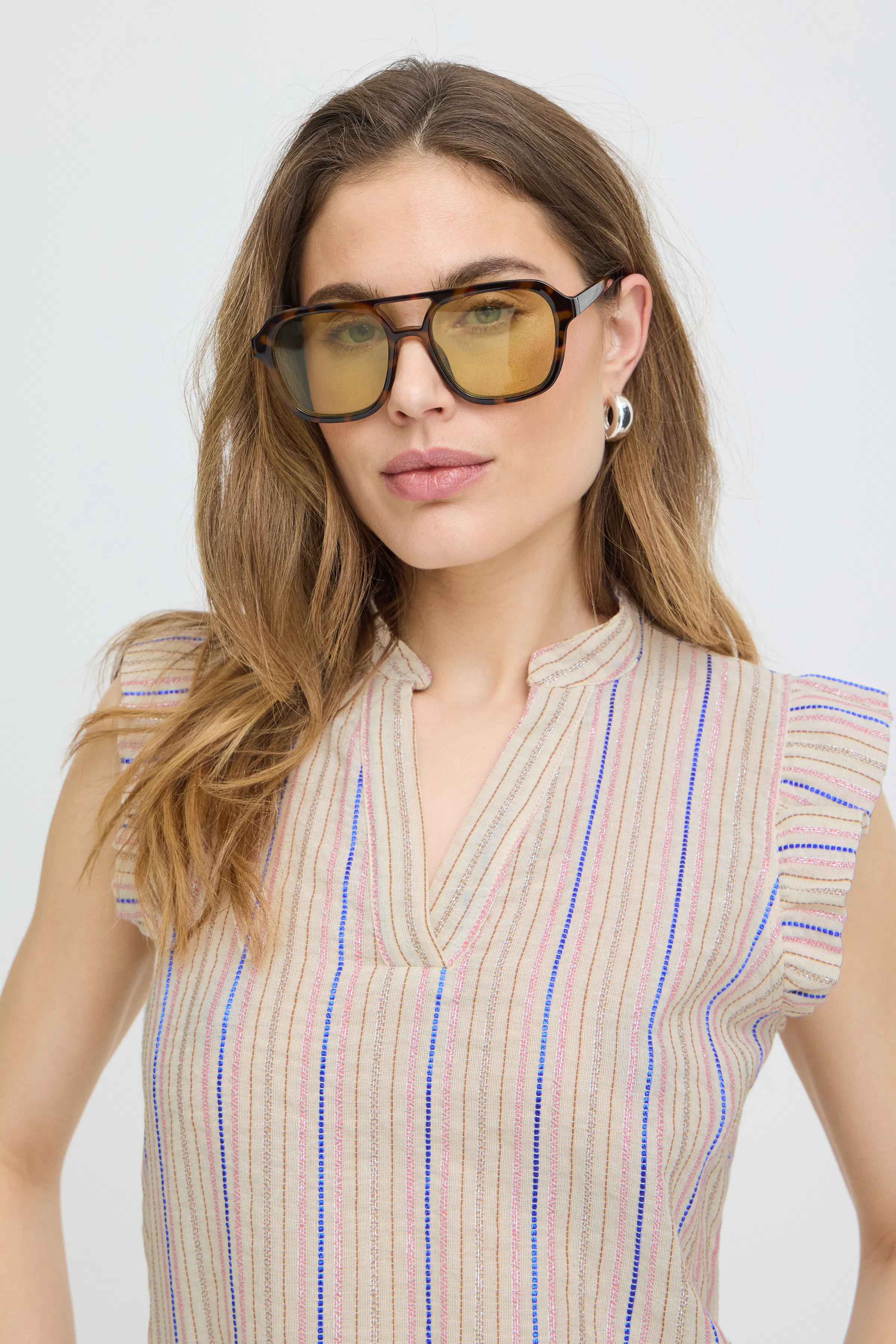 PZCHARLOTTE Top LOOKBOOK DETAIL 50210504-114201