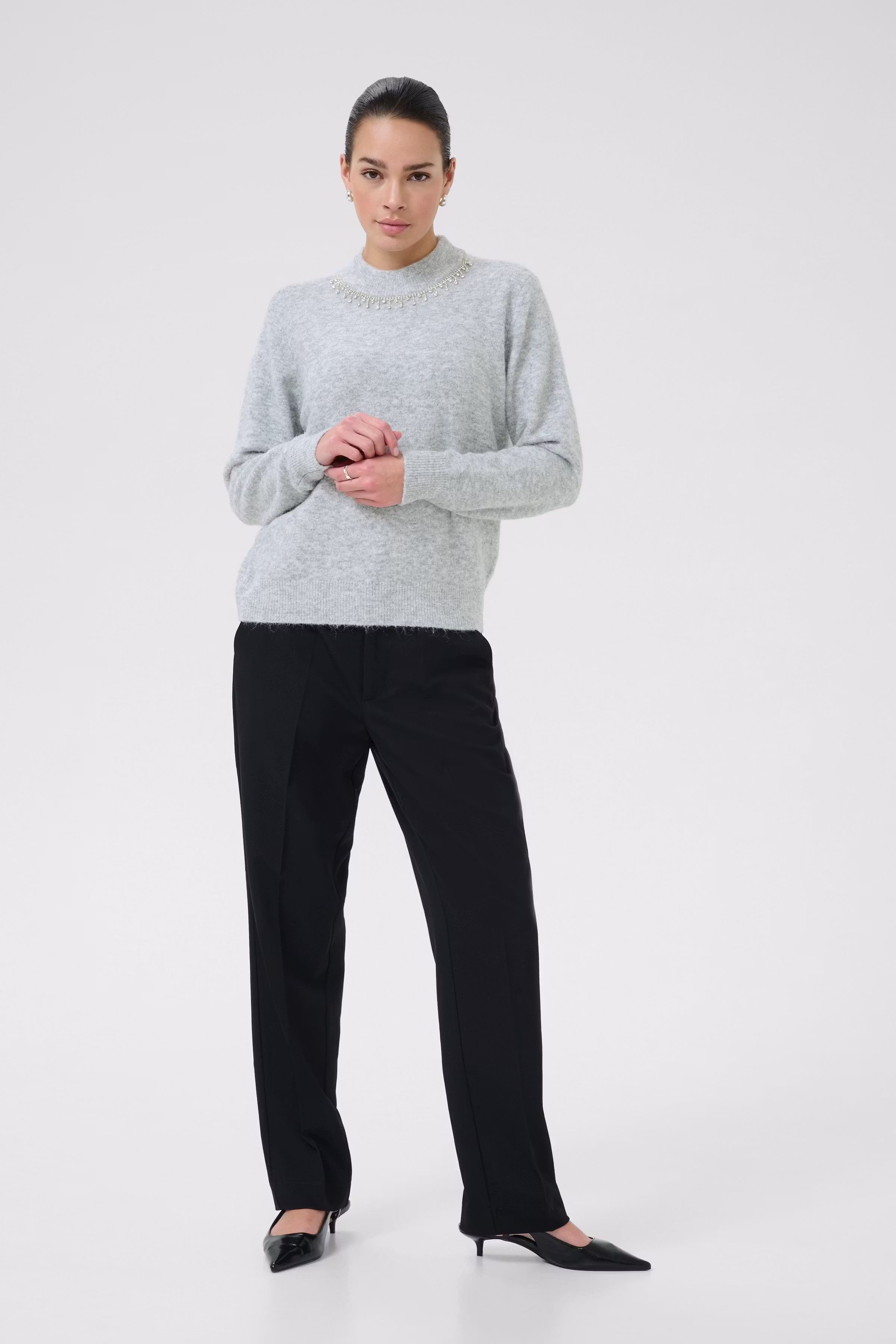 KAroxy Pullover LOOKBOOK FRONT 10510623-100126