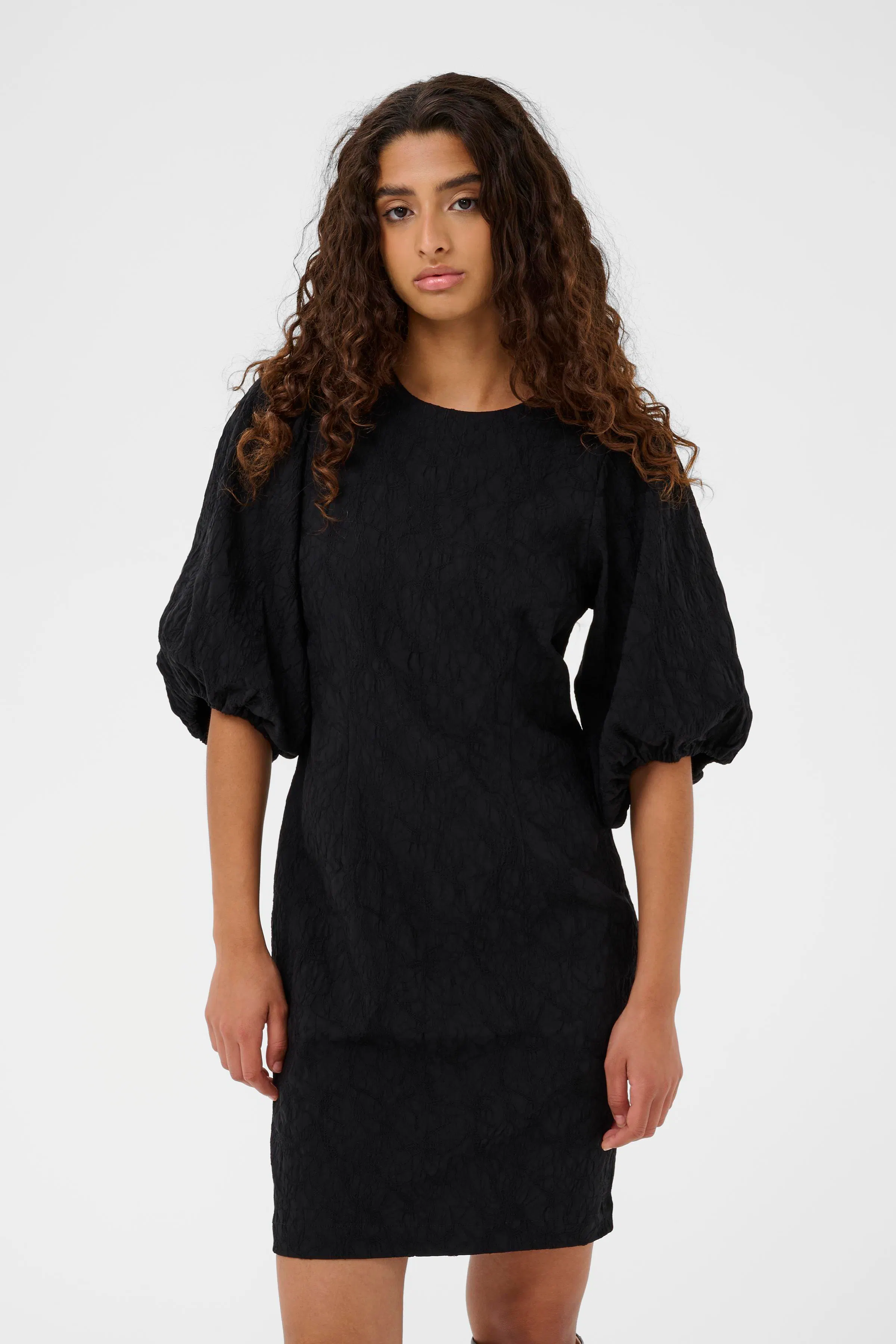 SLMaybel Dress LOOKBOOK FRONT 30408803-194008