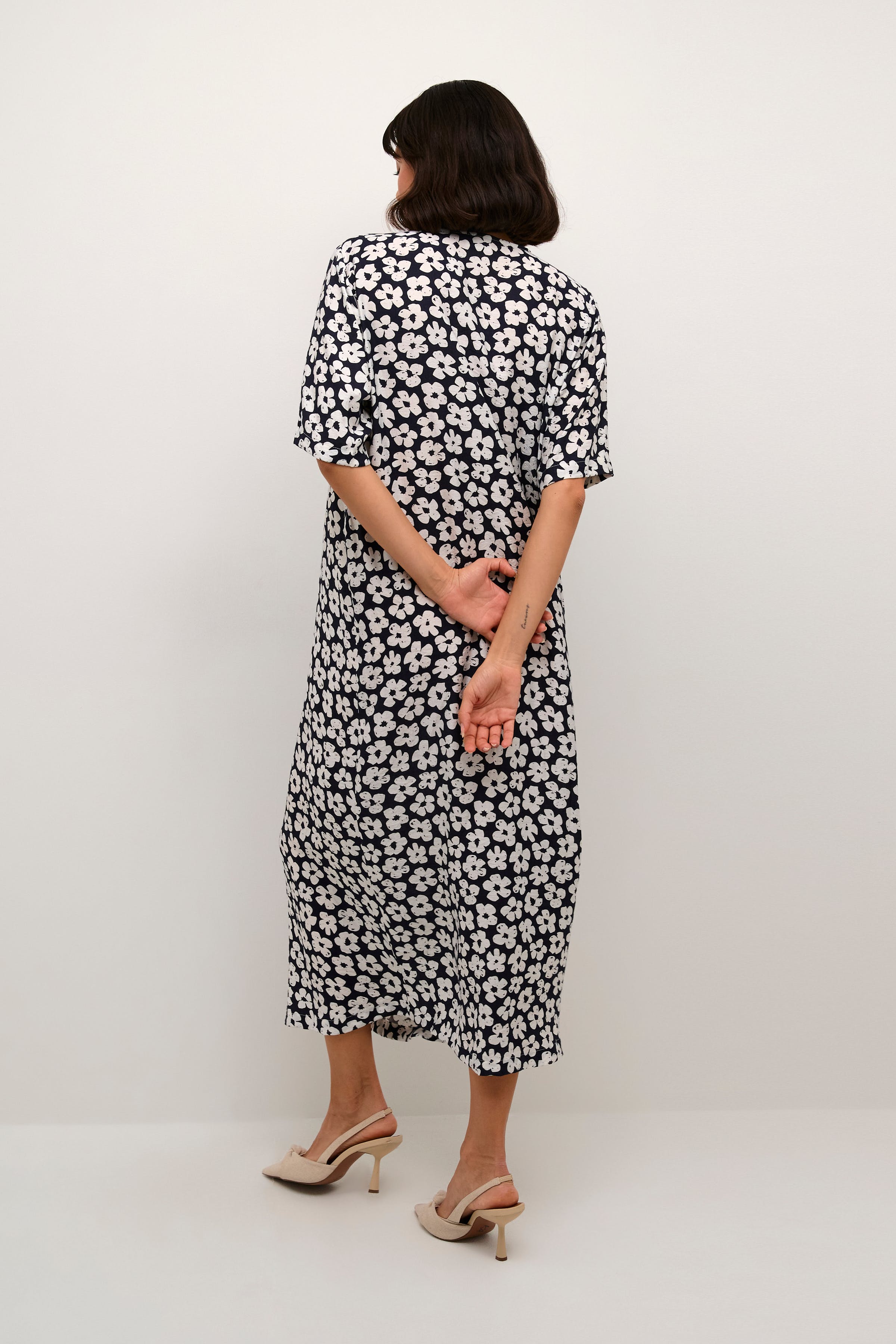 KAraya Jurk LOOKBOOK BACK 10508906-106200