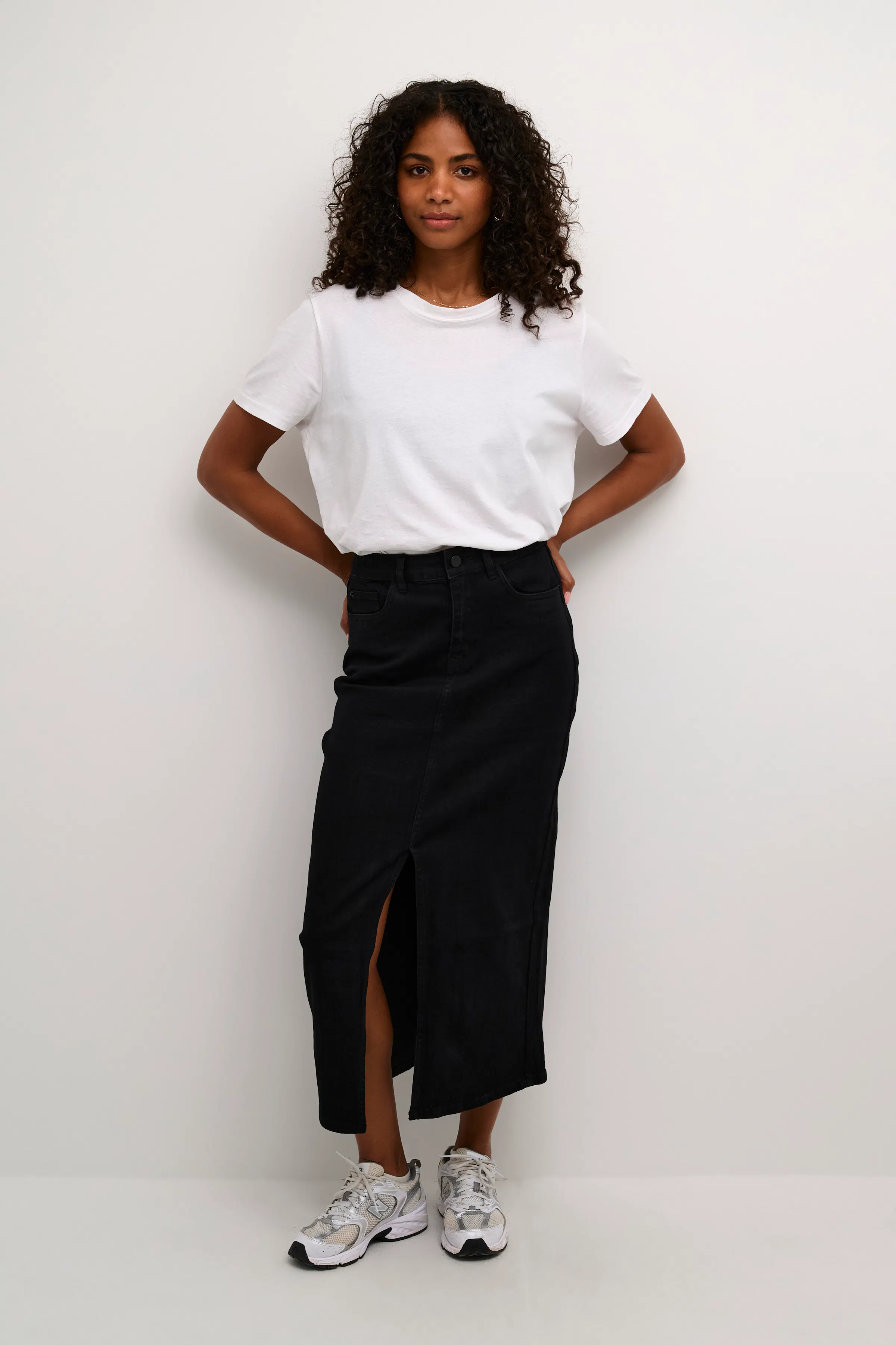 KAsinem Denimskjørt LOOKBOOK FRONT 10508064-100121