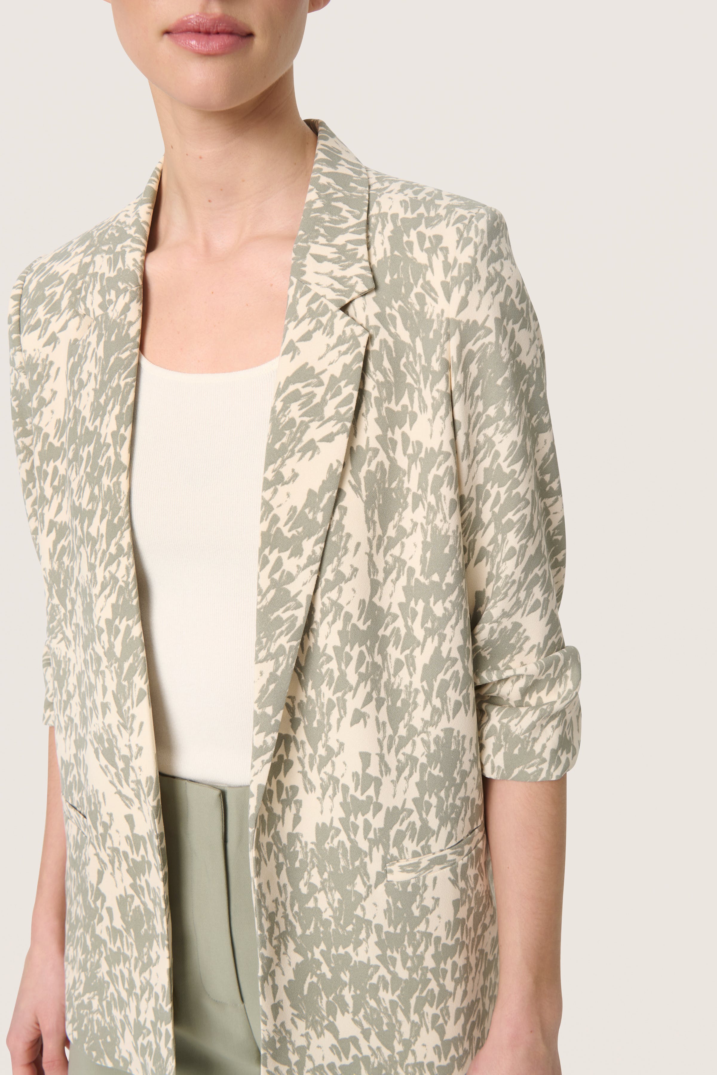 SLShirley Blazer LOOKBOOK DETAIL 30405041-303061