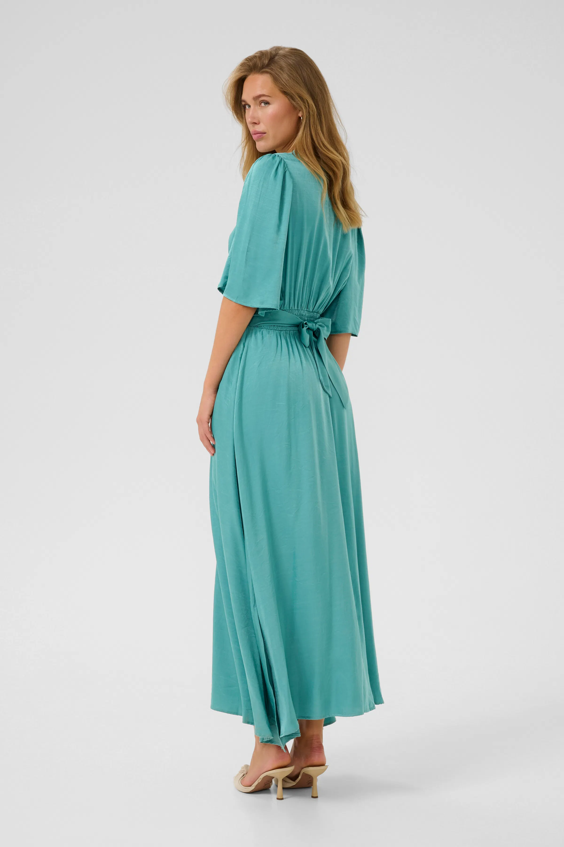 KAdevi Kjole LOOKBOOK BACK 10509996-174919