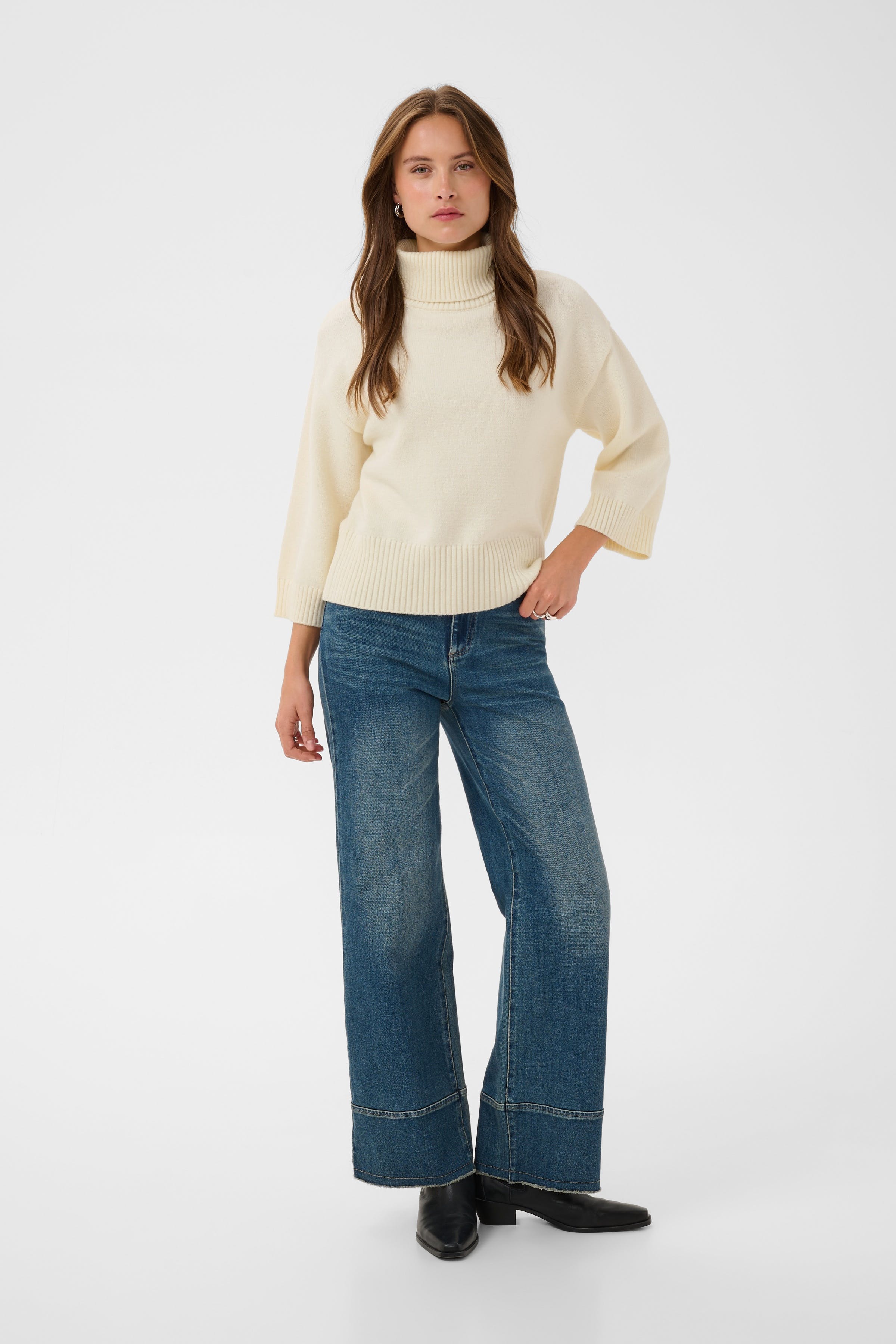 UminaSZ Pullover LOOKBOOK FRONT 30515581-110605