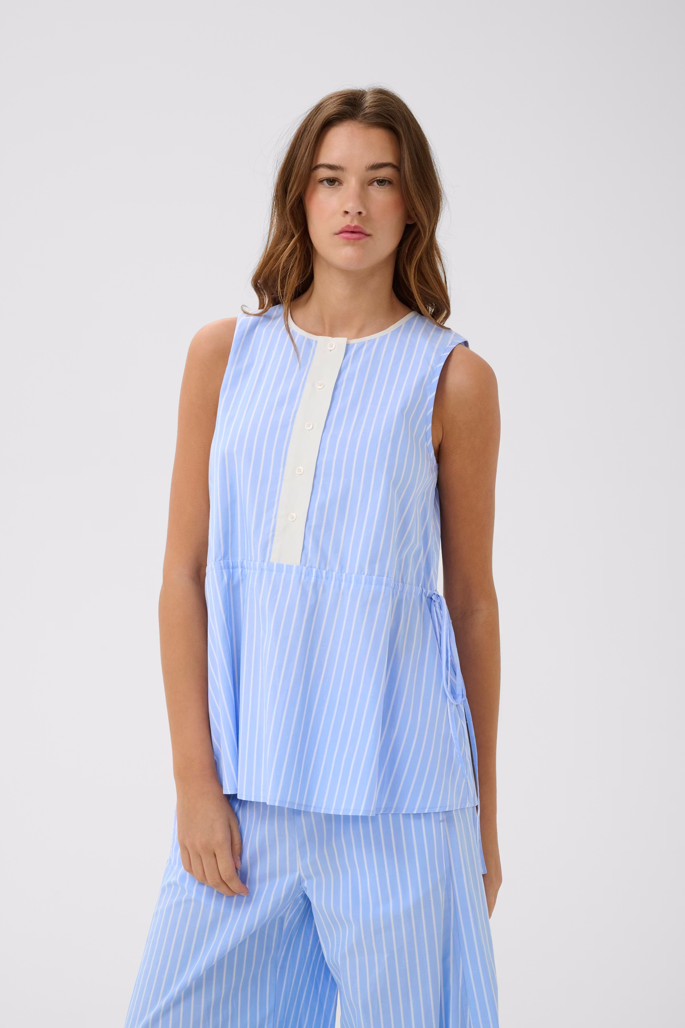 RAELYNNIW Skjorte LOOKBOOK FRONT 30112491-900007448