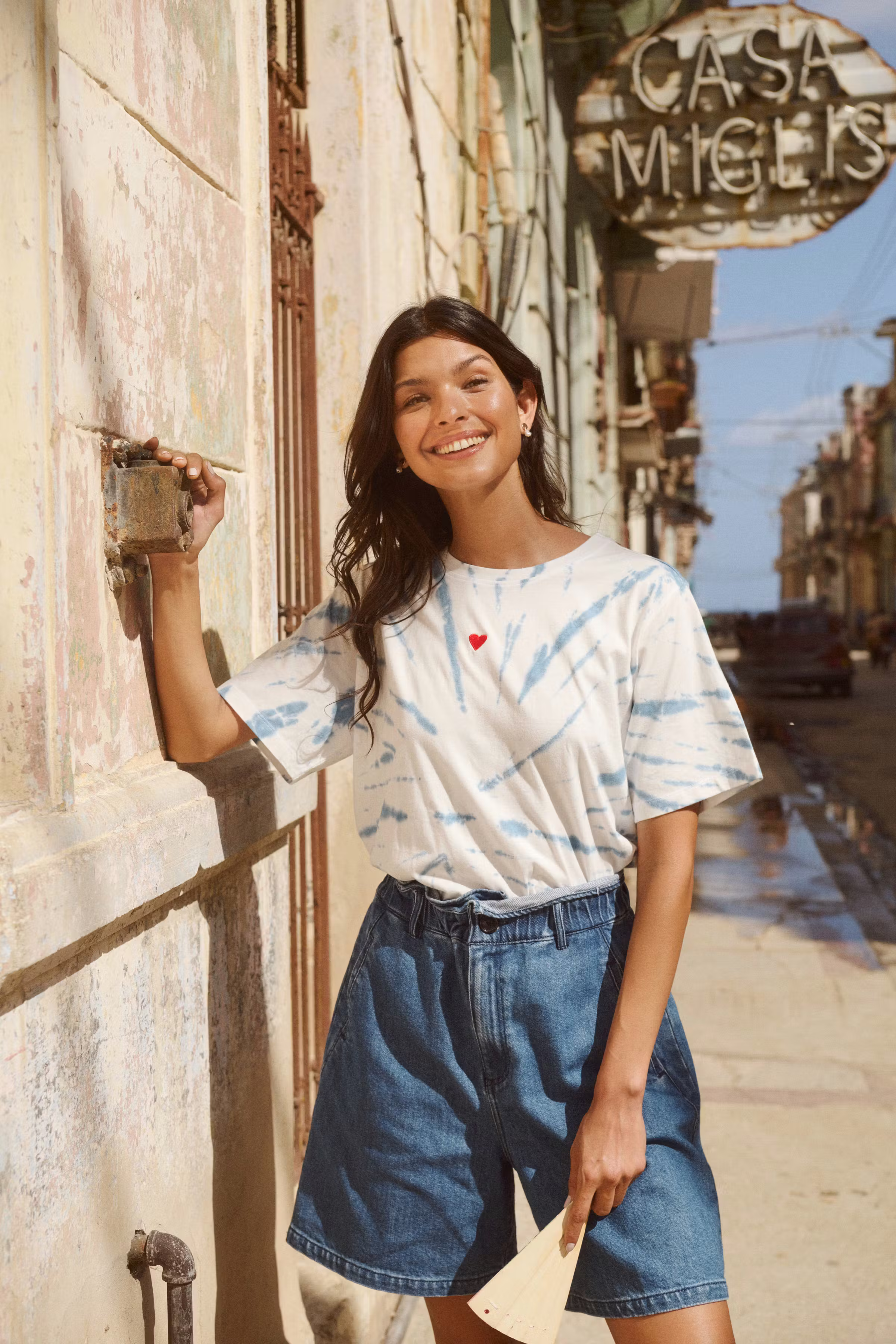 HellielouSZ T-shirt LOCATION NONE 30514247-164032