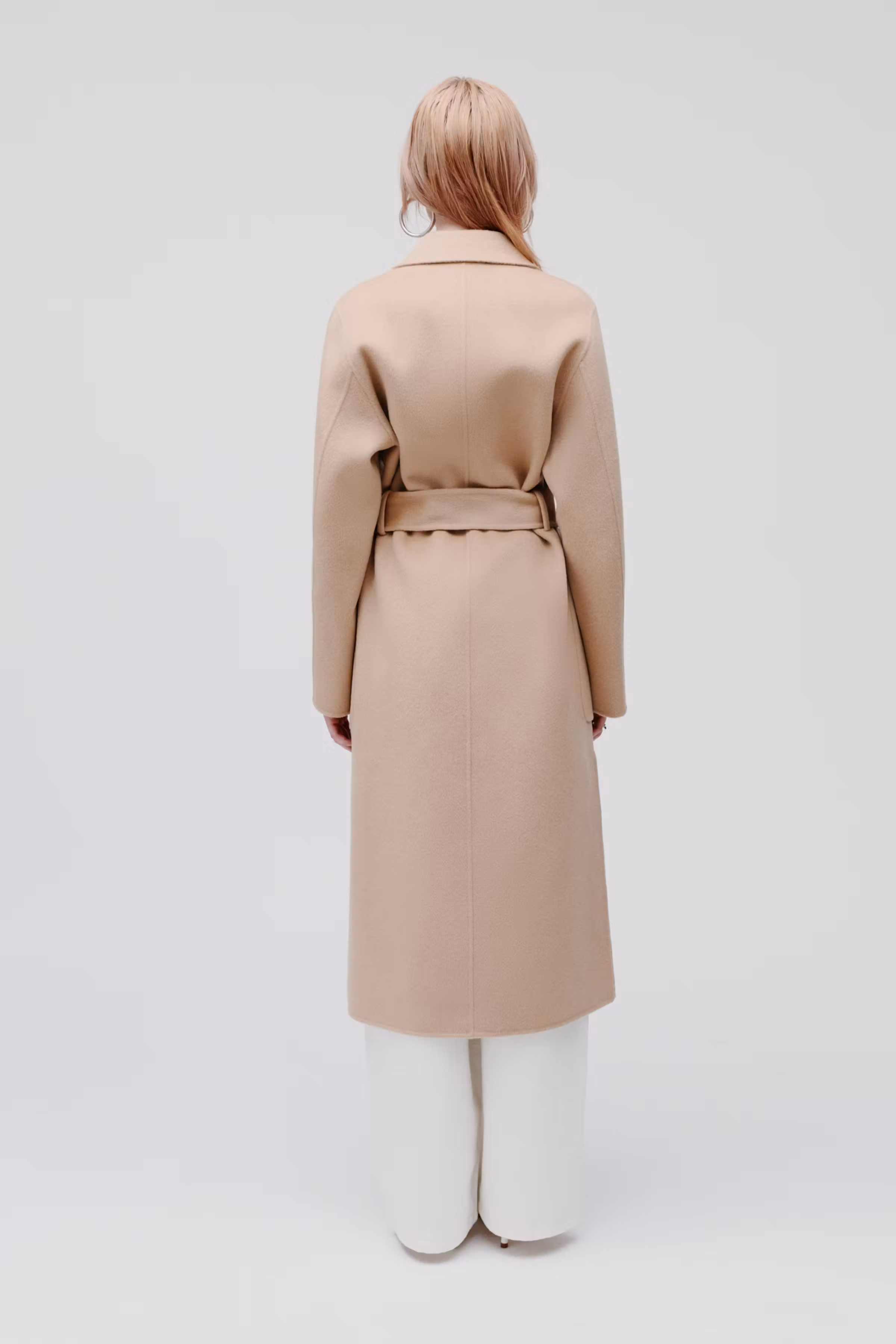 IOCELIA Coat LOOKBOOK BACK 30600561-BE401