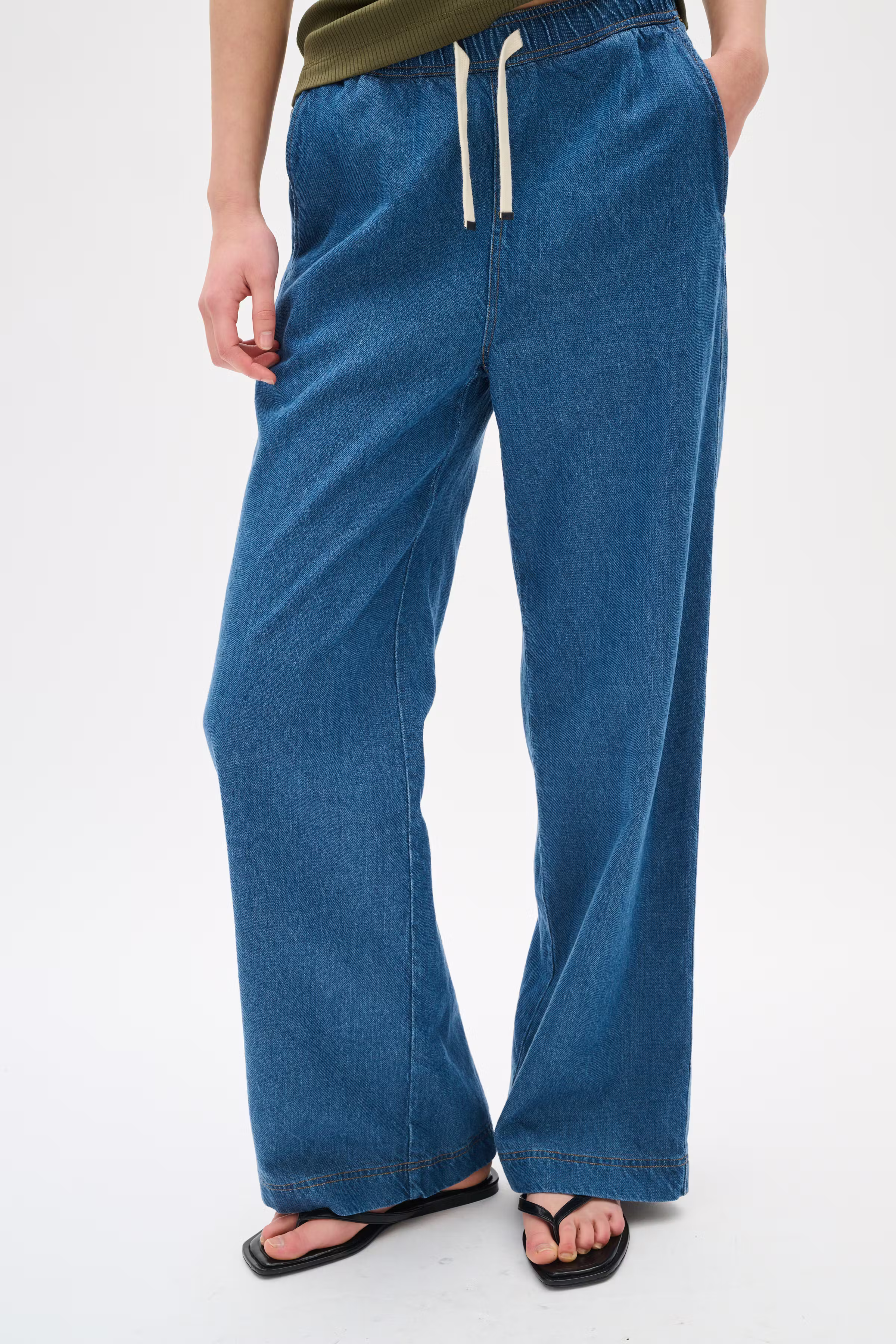 BallarizIW Bukser LOOKBOOK FRONT 30110629-300013