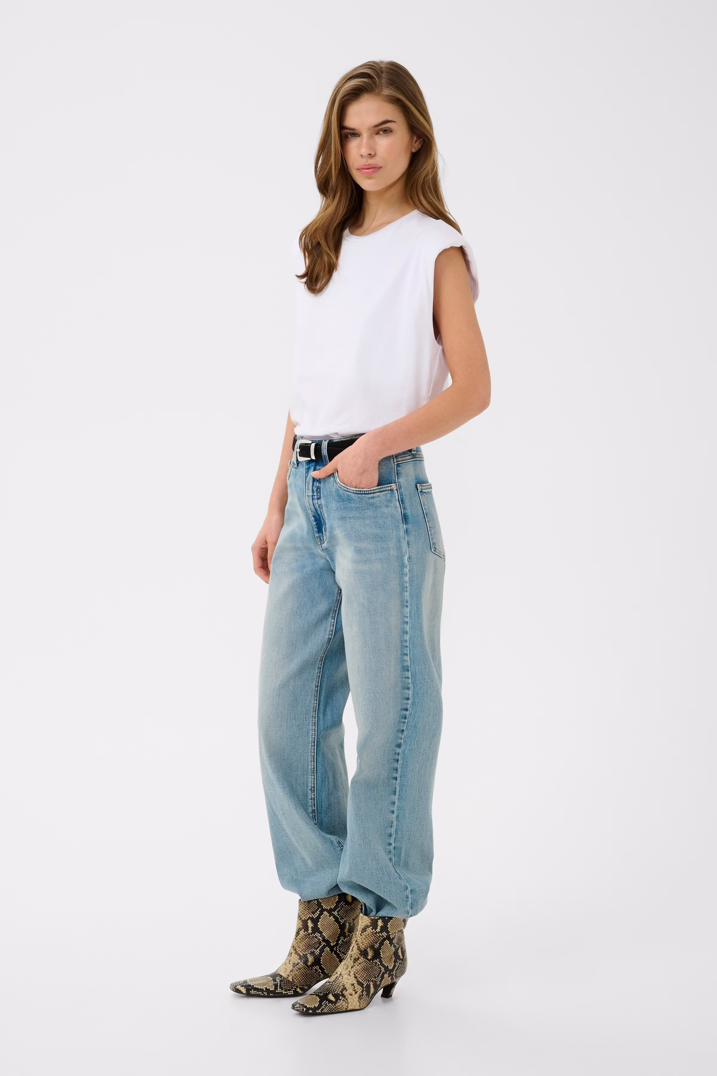 GZkathrin Top LOOKBOOK FRONT 10911226-110601