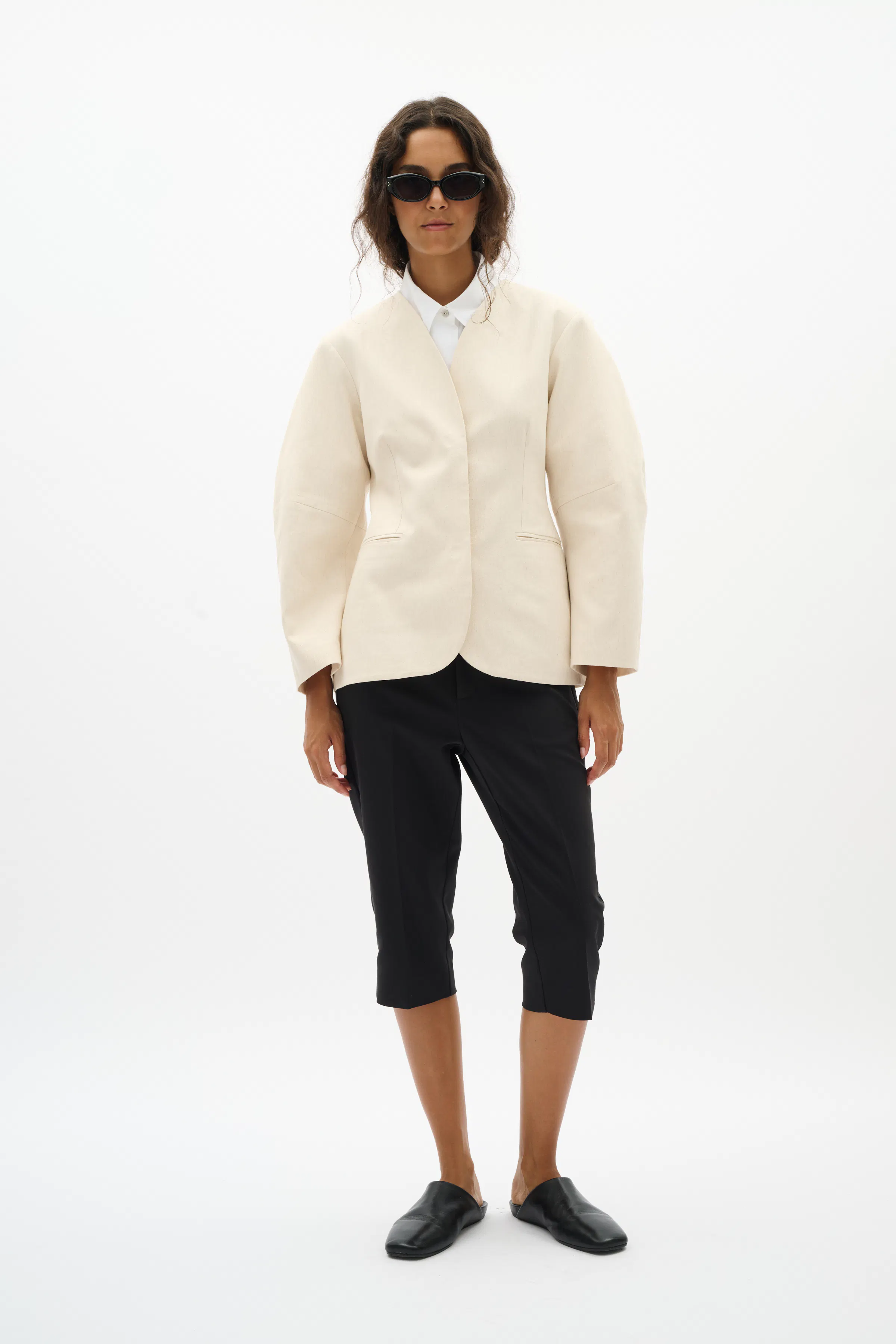 ZELLAIW Shorts LOCATION NONE 30112746-194008