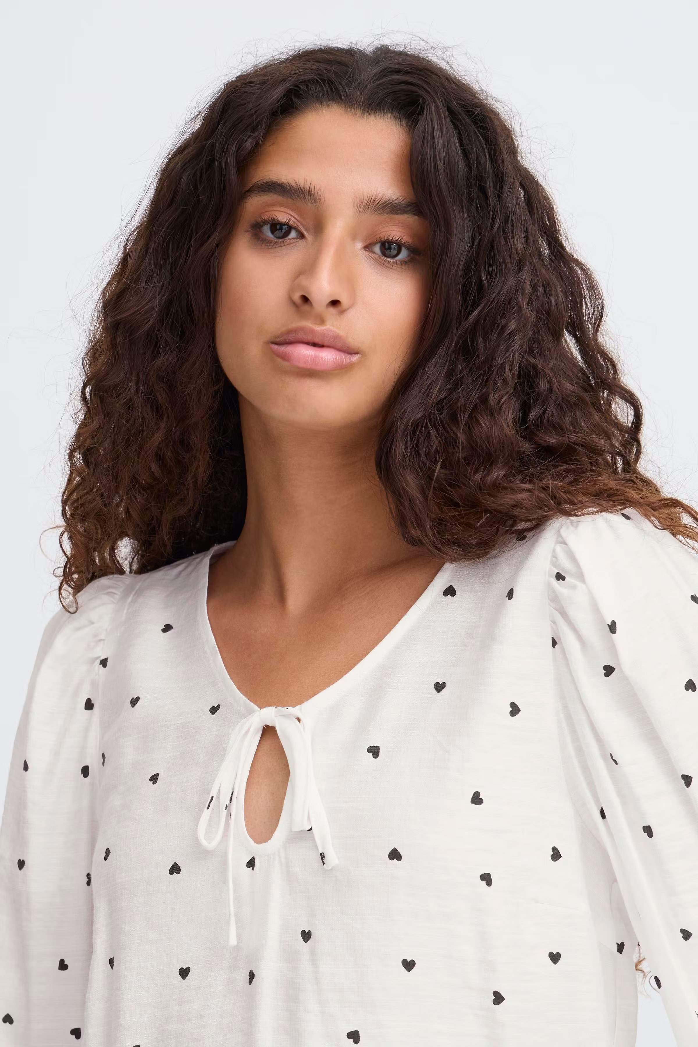 IHELVA Bluse LOOKBOOK DETAIL 20124618-900001577