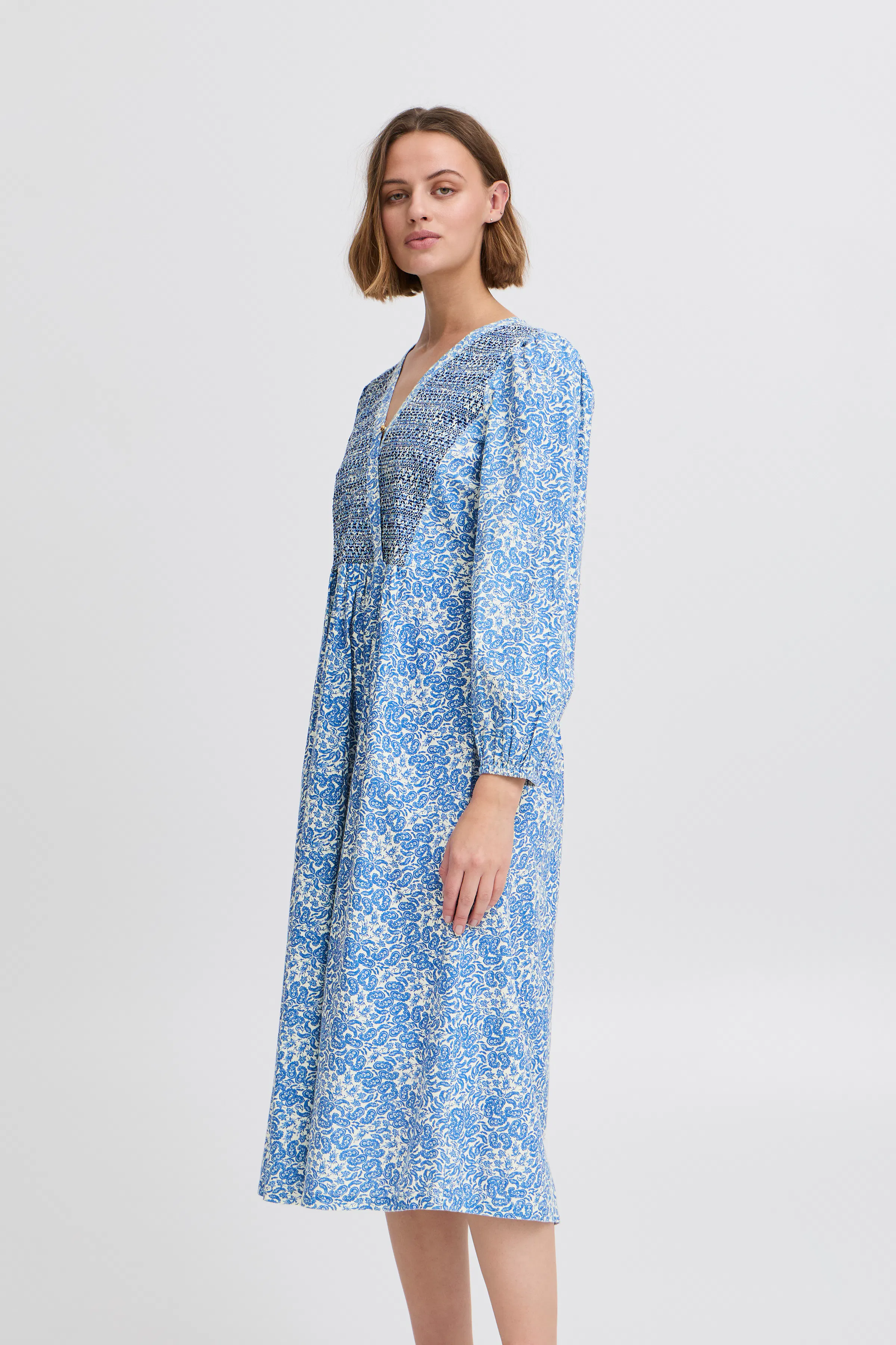 IRNOIE Jurk LOOKBOOK FRONT 20122304-194056