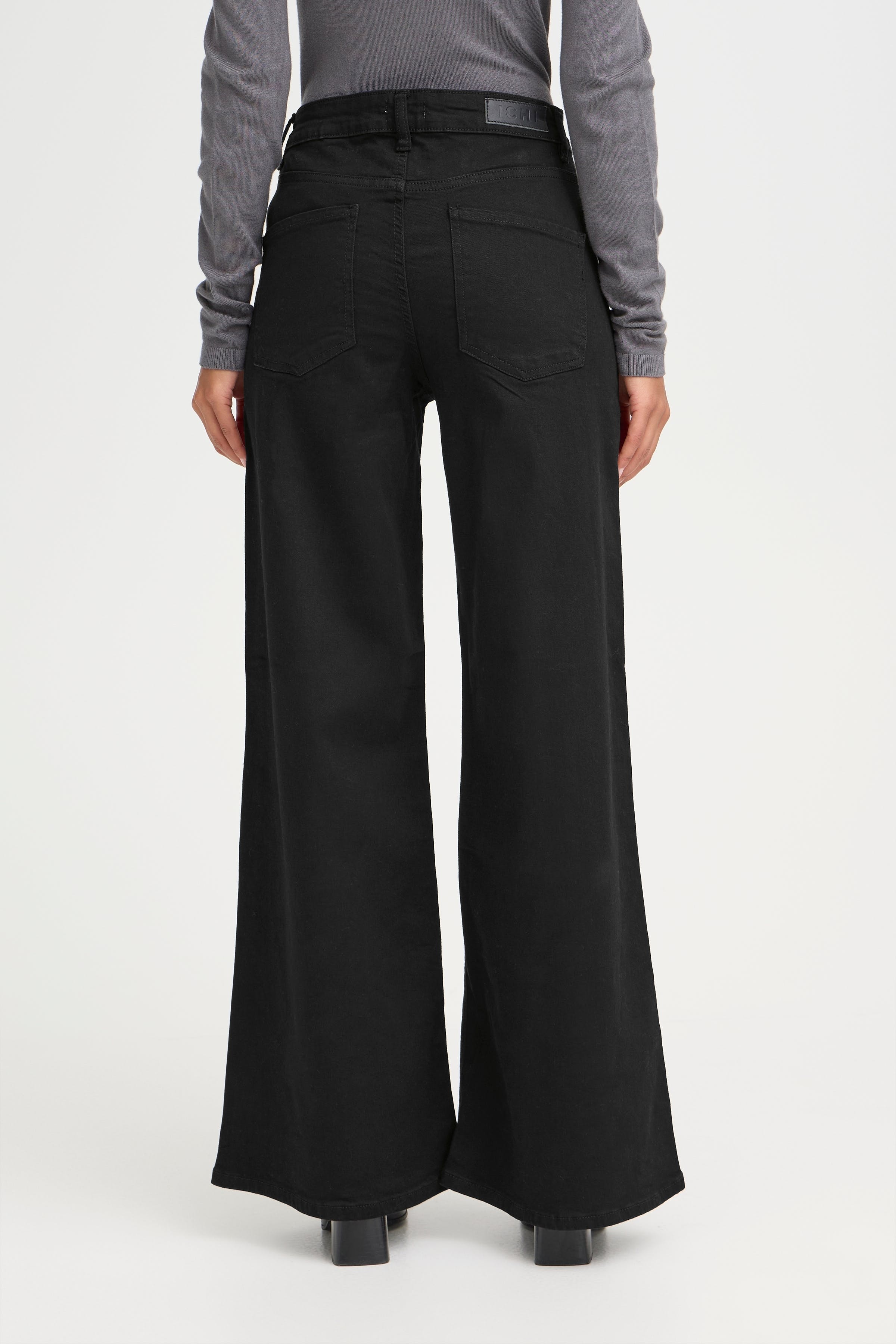 IHTWIGGY WIDE Jeans LOOKBOOK BACK 20119022-194008