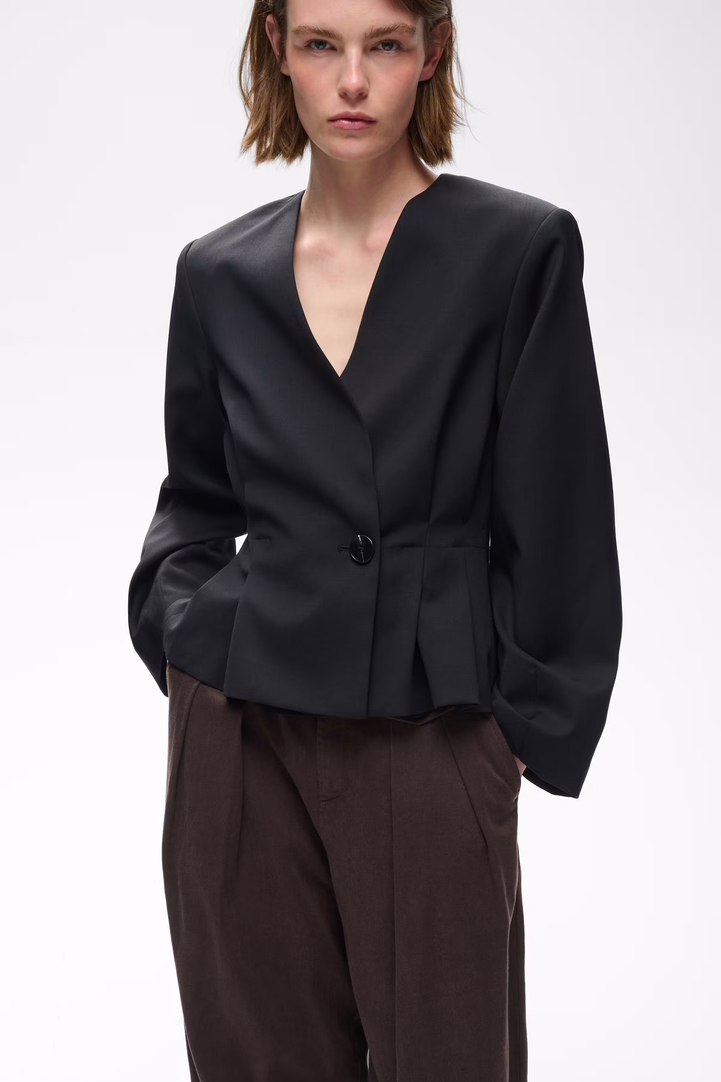 CARAHIW Blazer LOOKBOOK DETAIL 30112889-194008