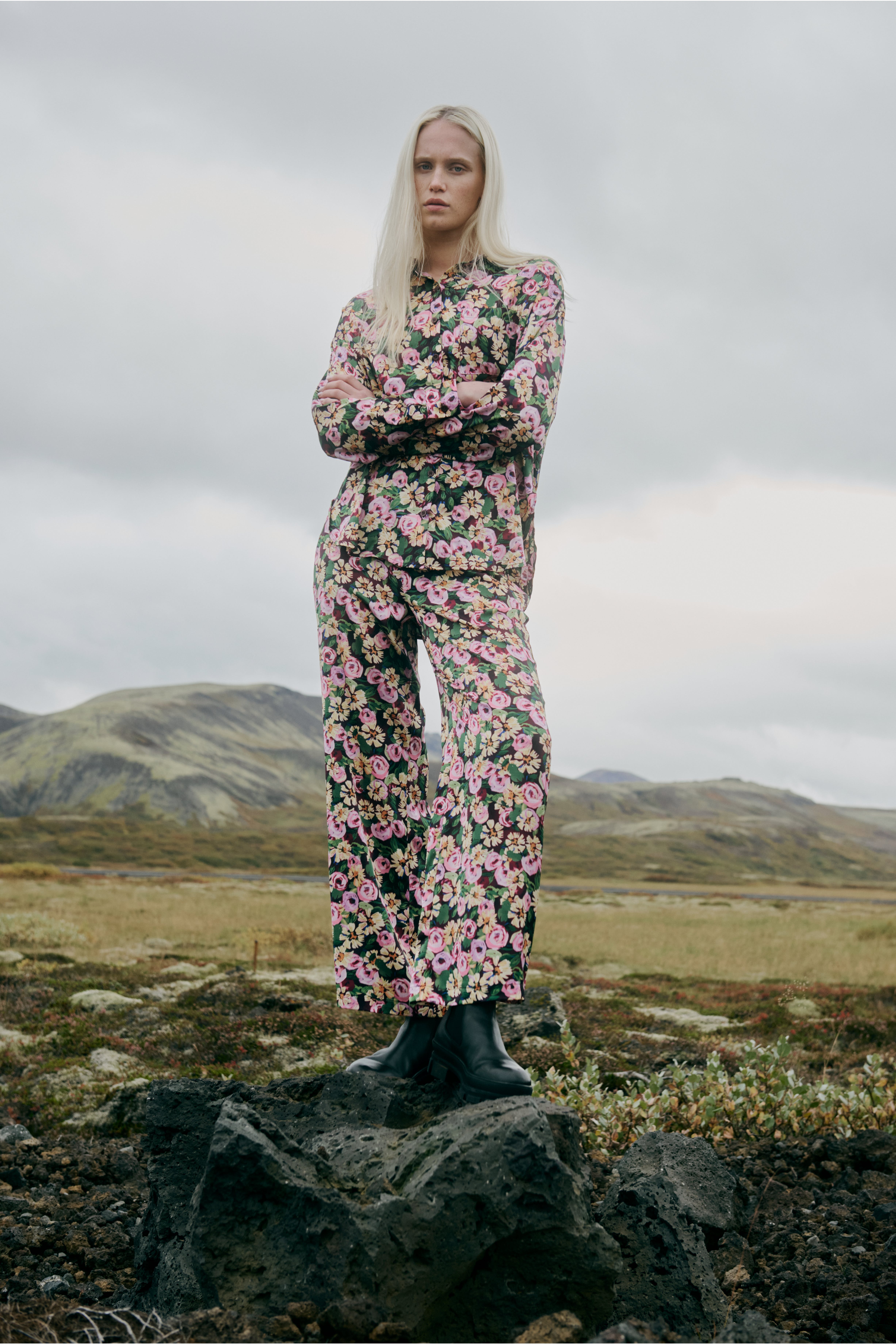 Casual byxor LOCATION NONE 20119394-202285