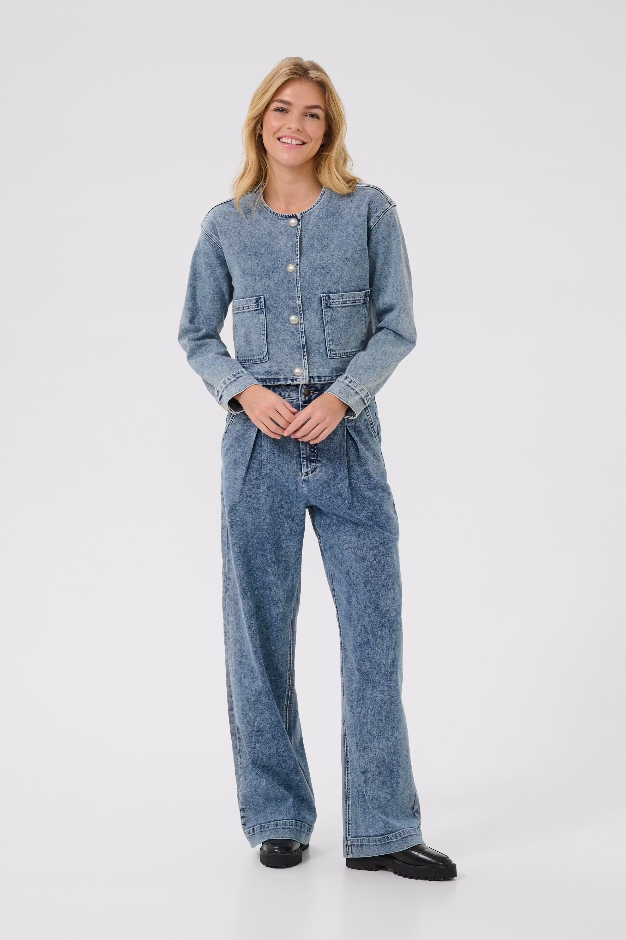 KAdoriana Manteau en Denim LOOKBOOK FRONT 10509620-107702