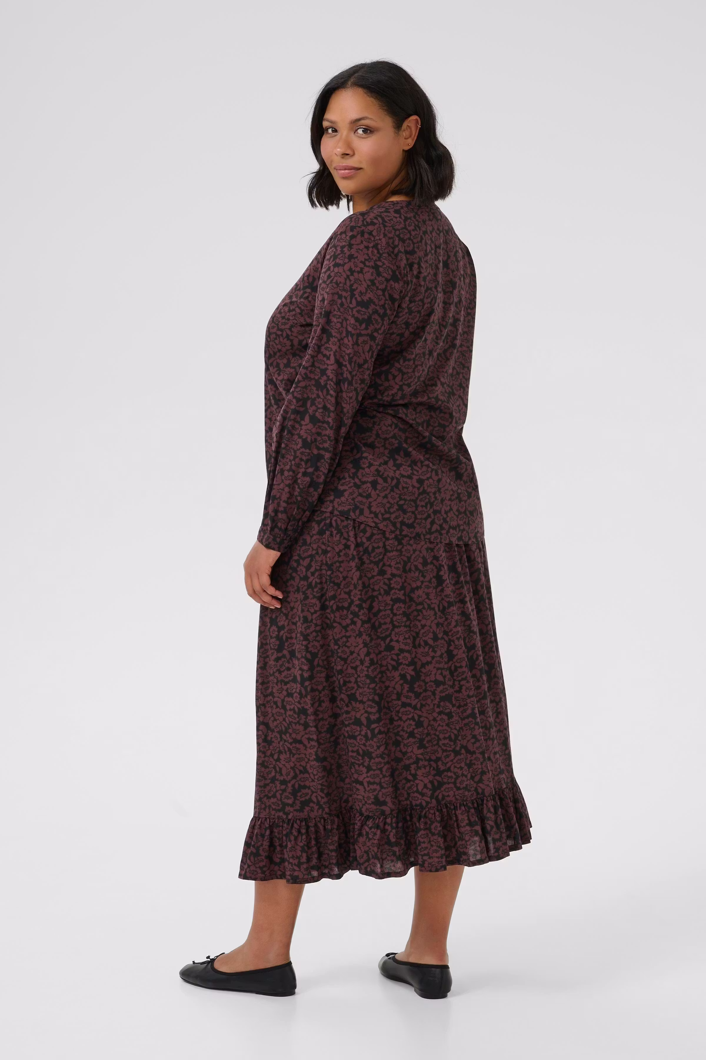KCbella Bluse LOOKBOOK BACK 10582486-107734