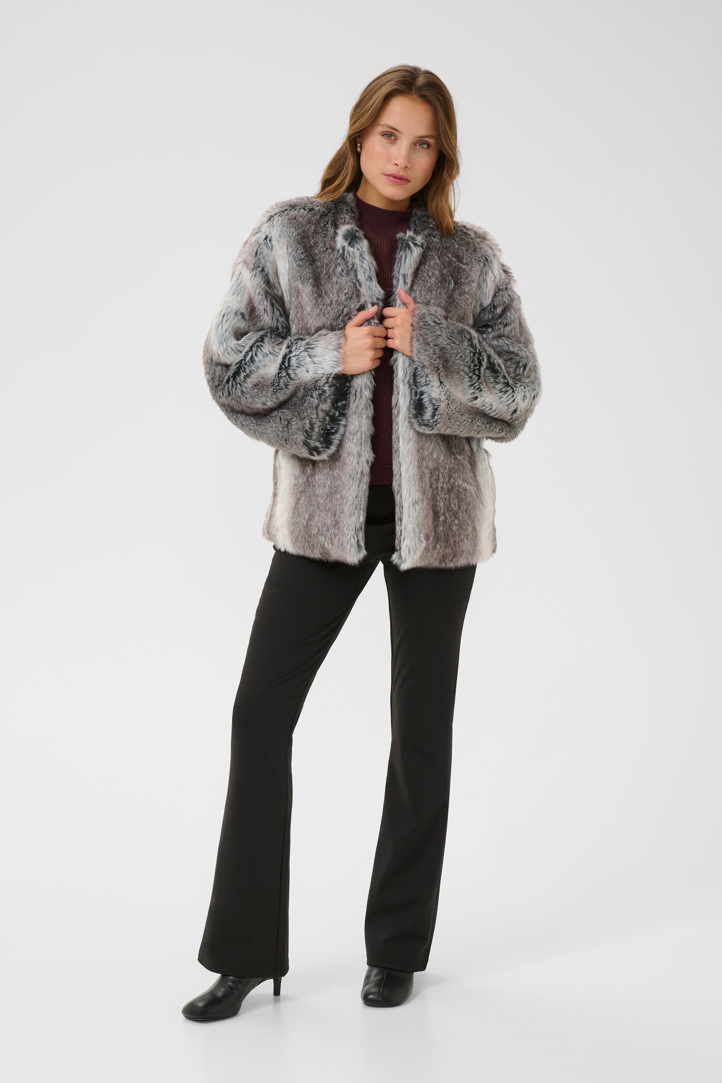 KAsolana Jas LOOKBOOK FRONT 10510177-107767