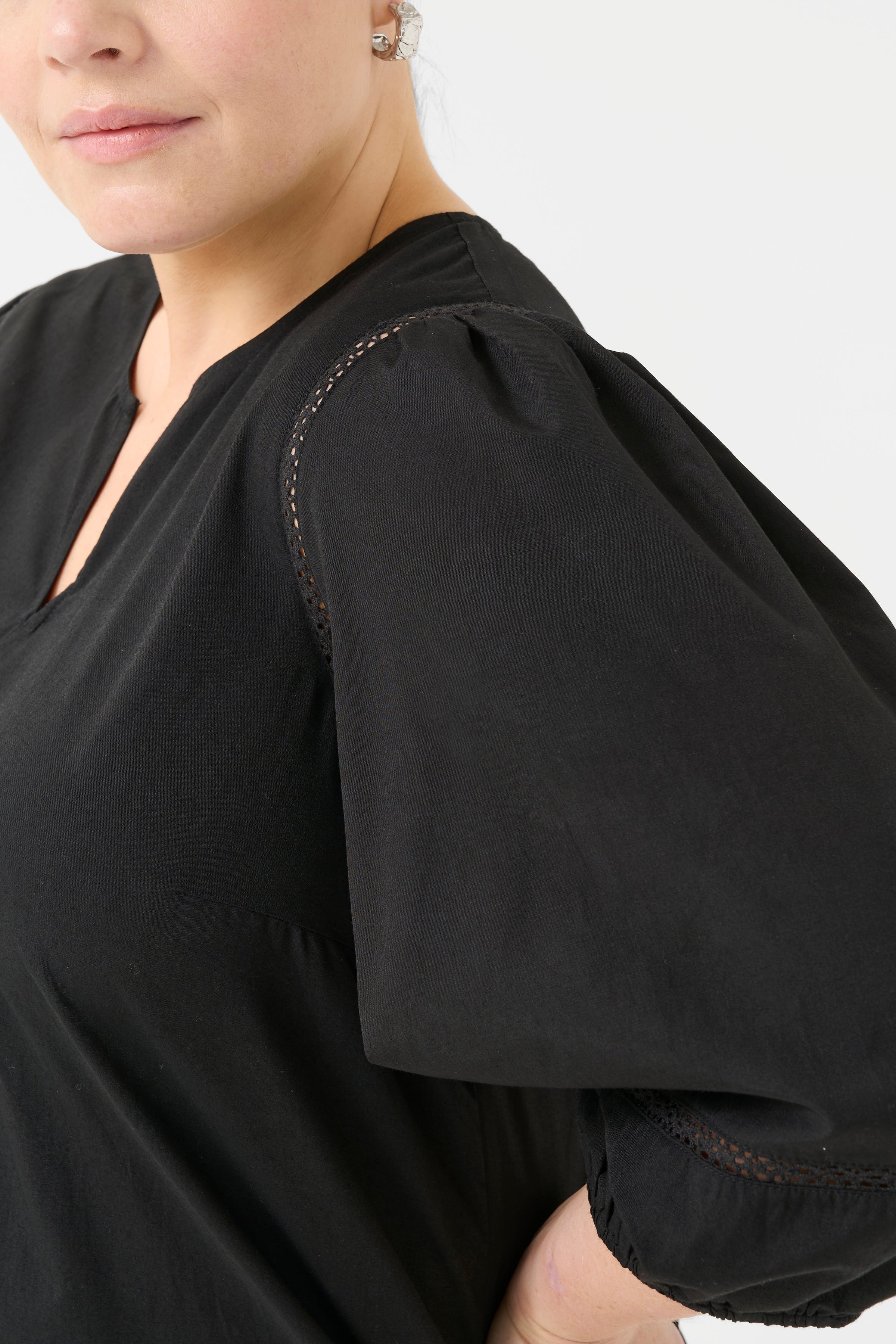 KClilje Blouse LOOKBOOK DETAIL 10583336-100121