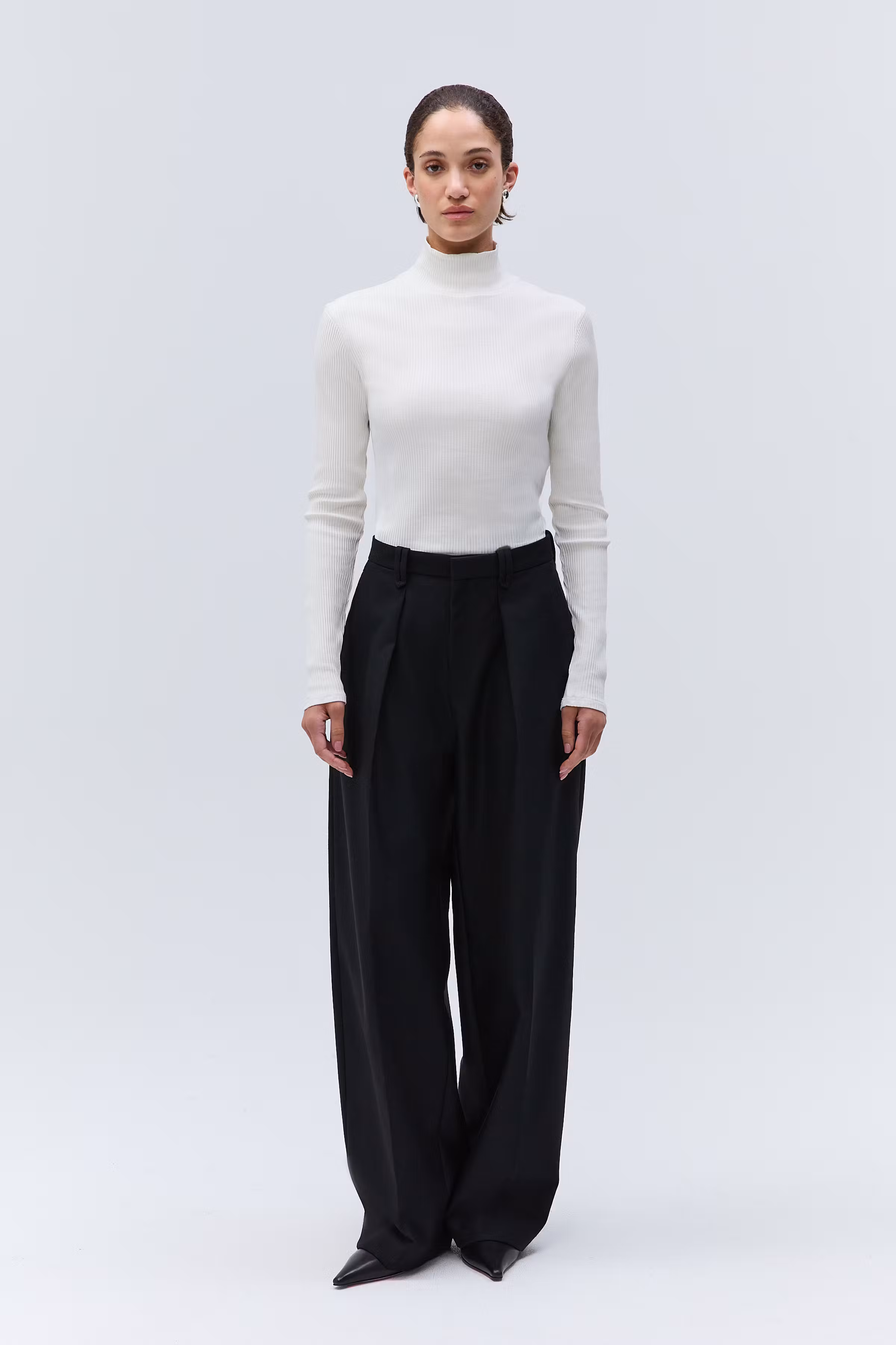 IOFemke Top LOOKBOOK FRONT 30600086-WH010