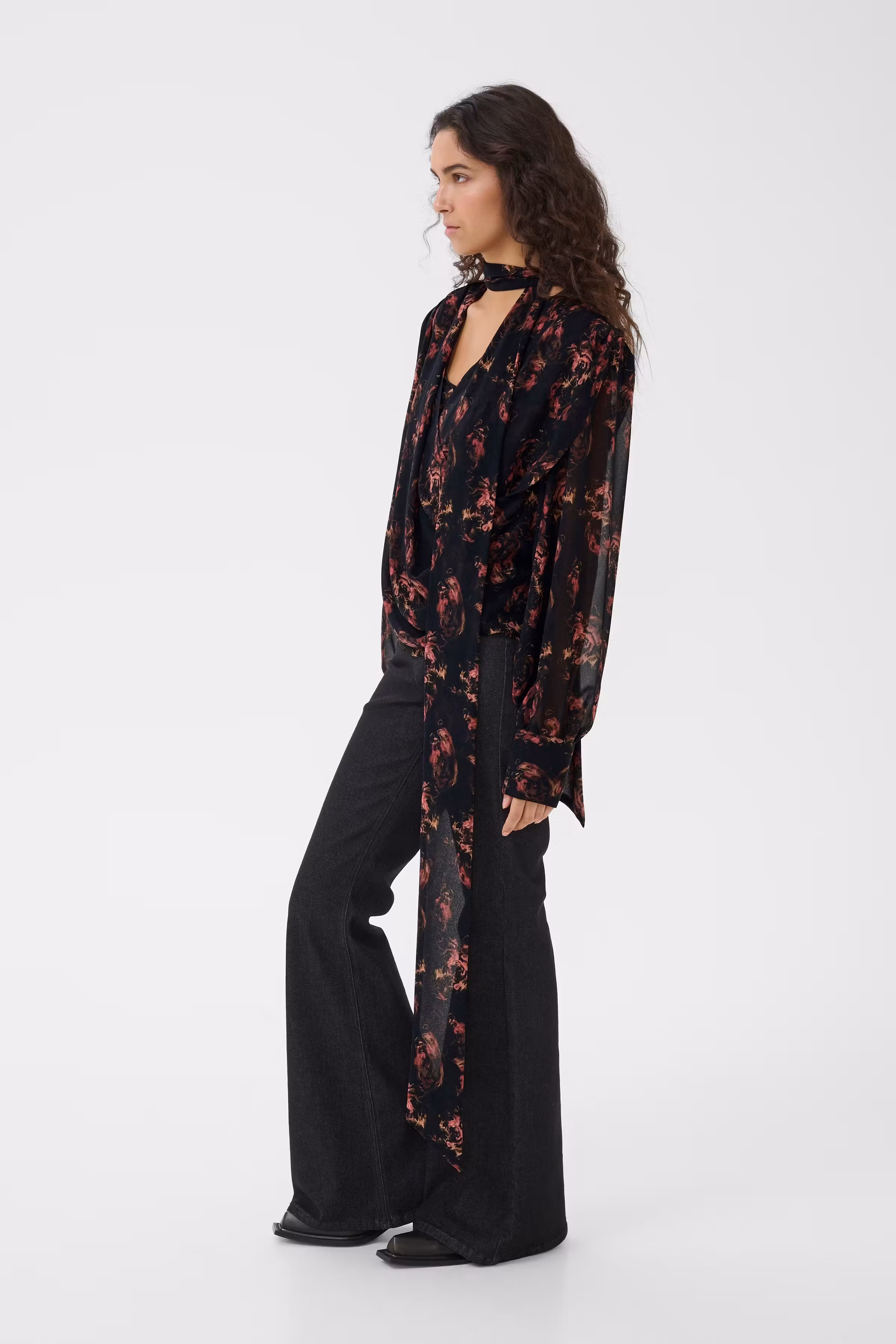 GZleean Blouse LOOKBOOK FRONT 10911452-109849