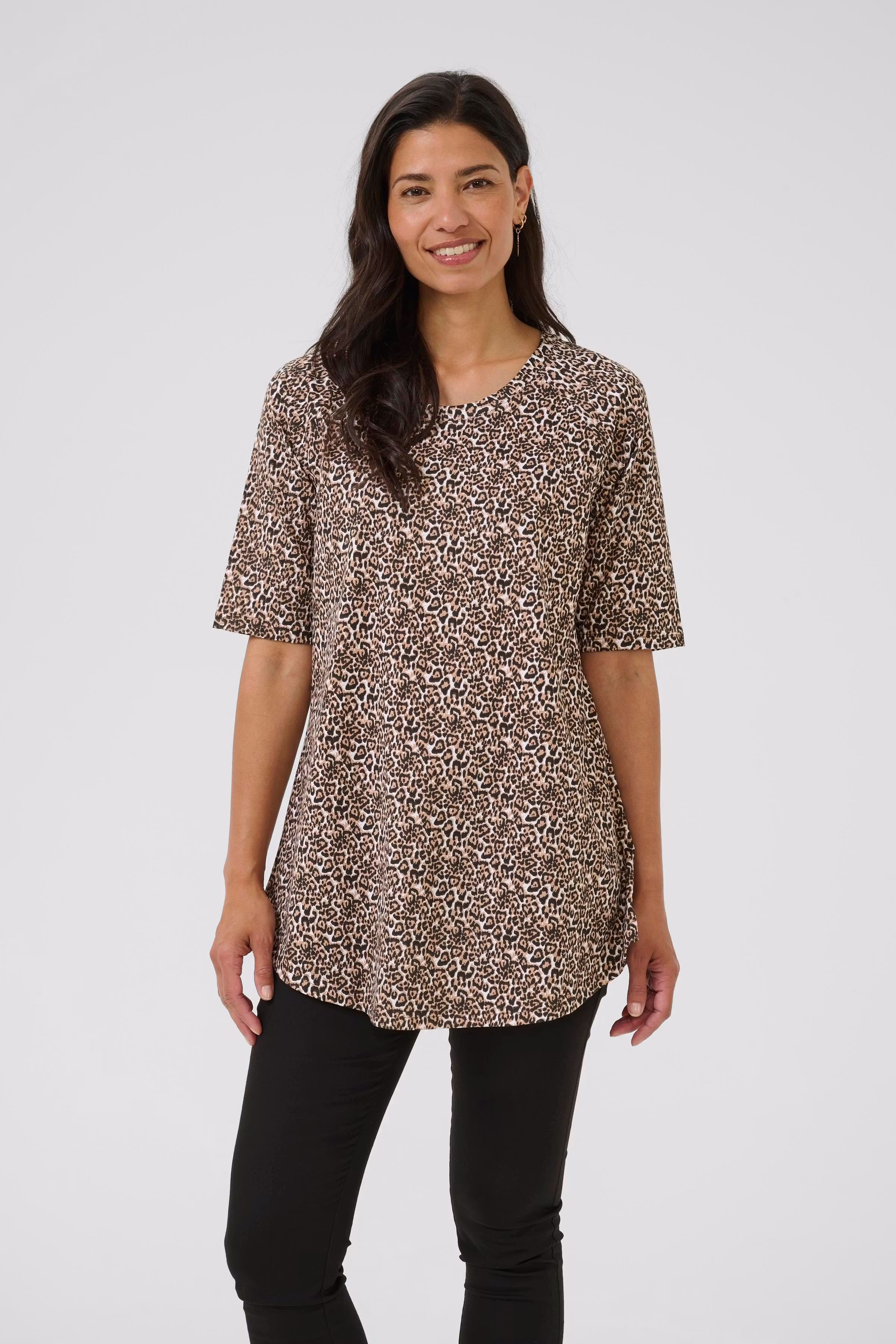 BPtamia Tunika LOOKBOOK FRONT 40200020-108439