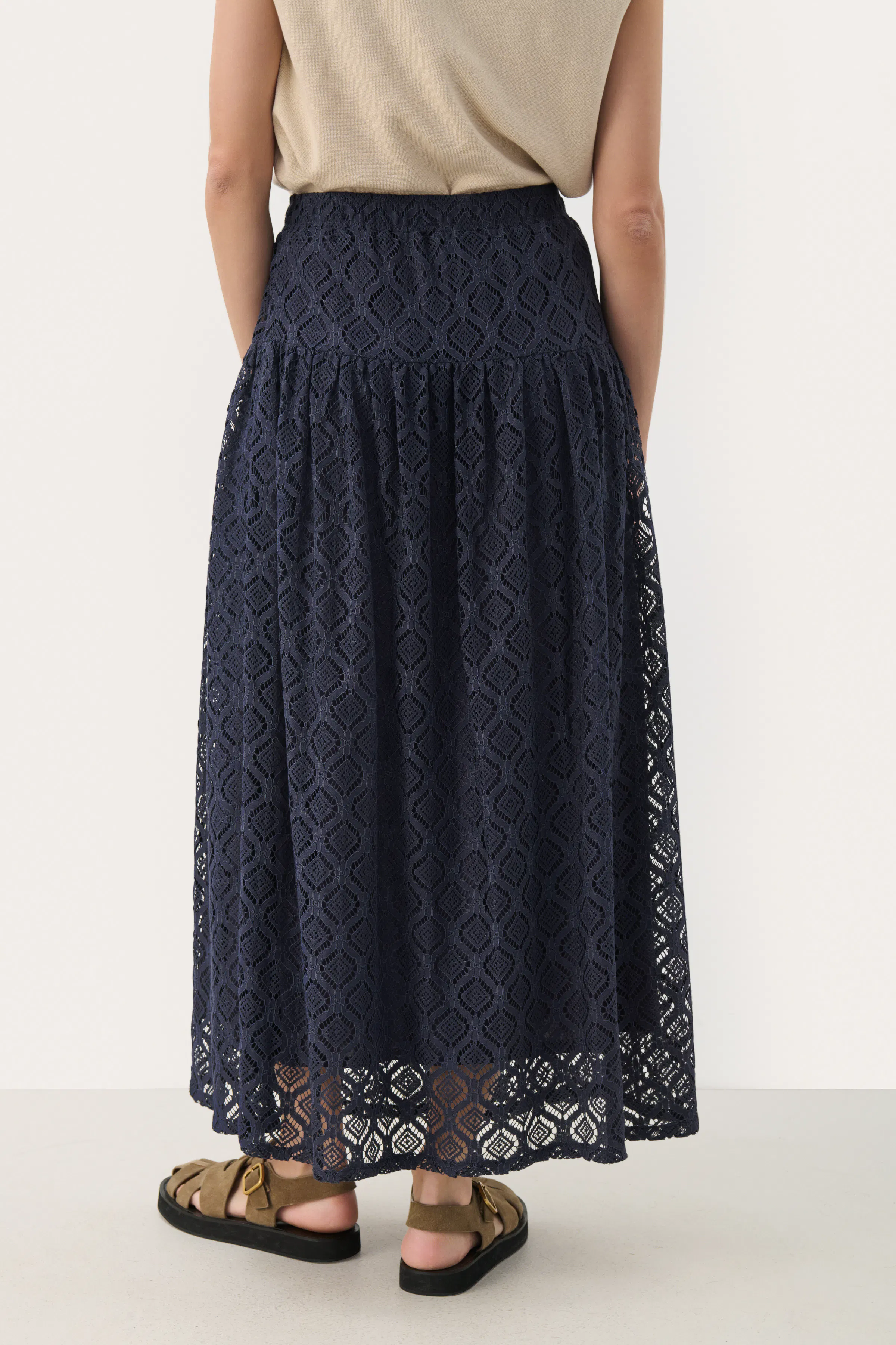 NanlinnPW Rok LOOKBOOK BACK 30309441-194109
