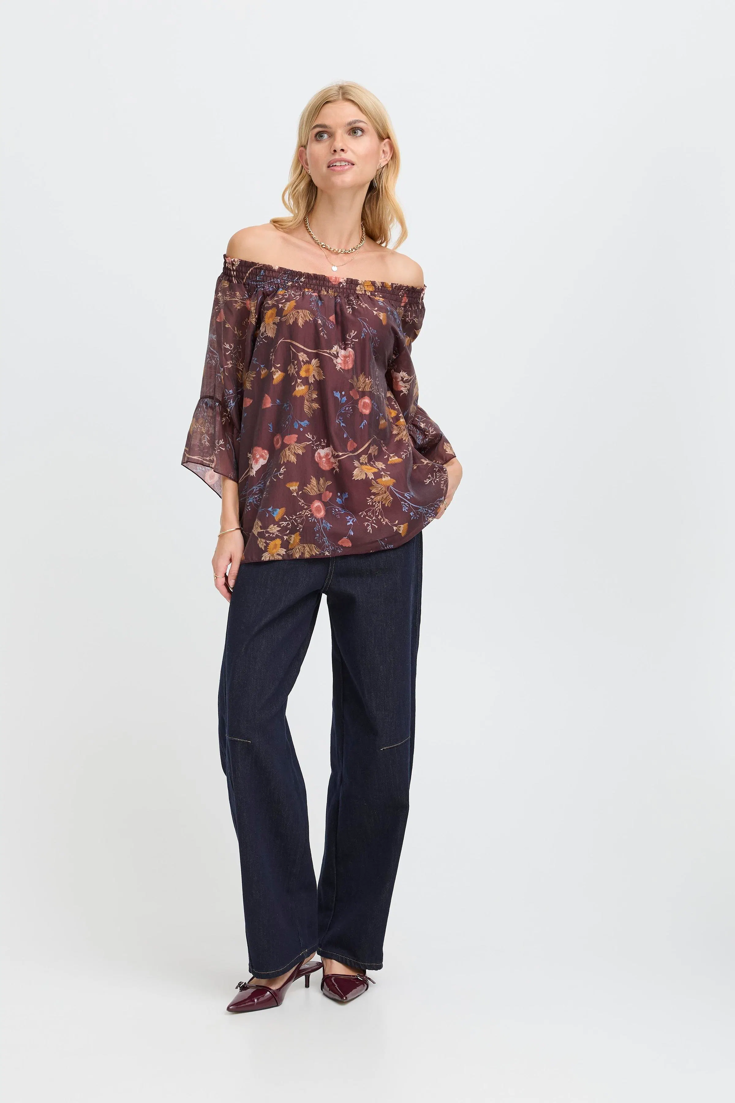 SBLEYIA Bluse LOOKBOOK FRONT 22101067-191724